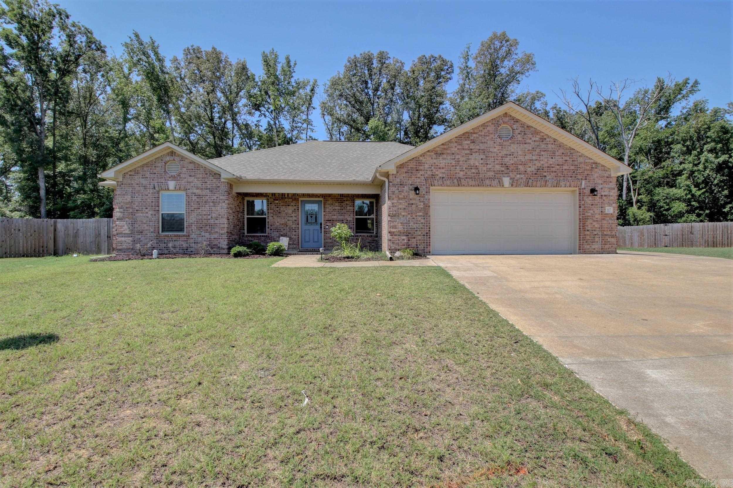 HUNTINGTON PLACE - Residential