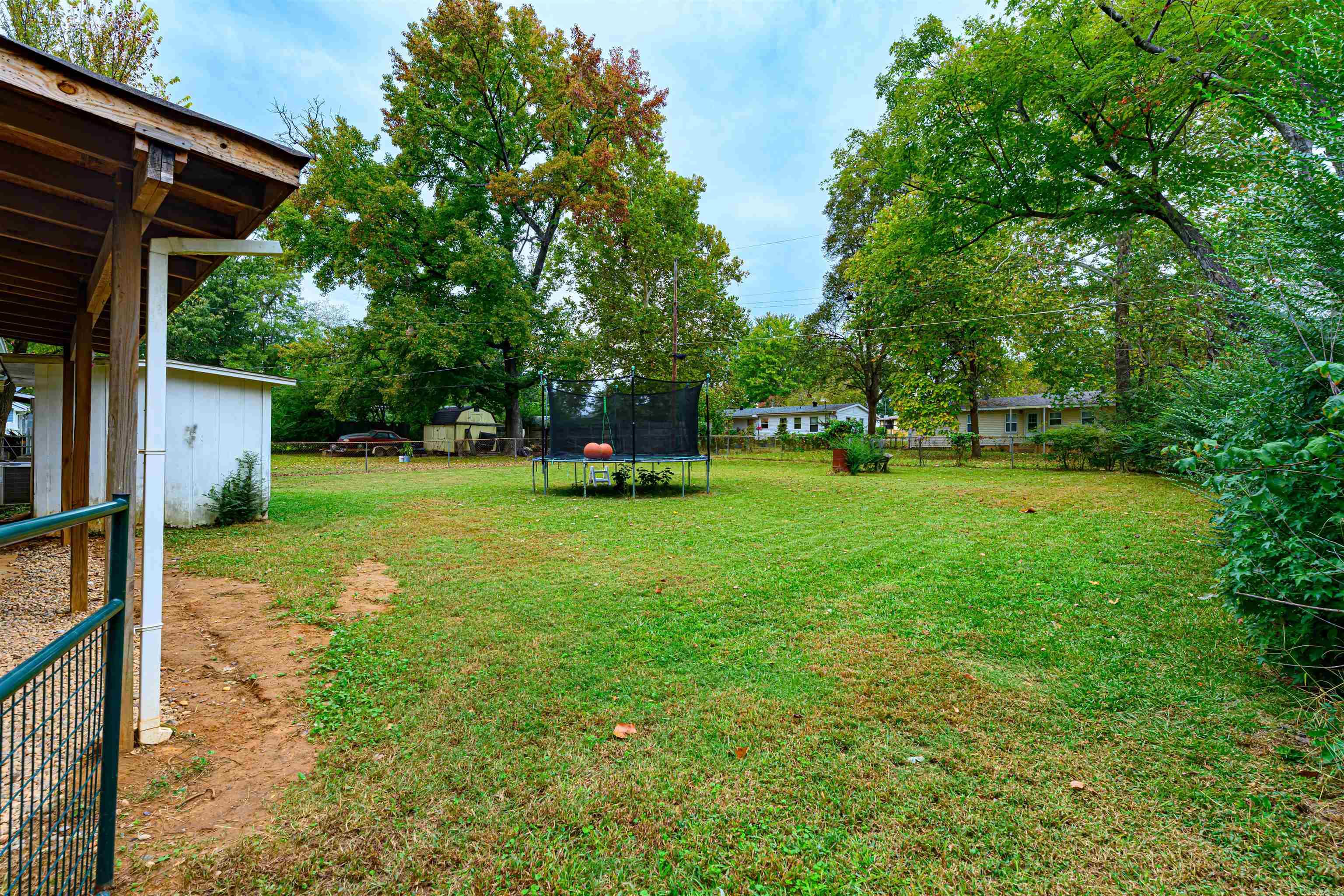 BRADENS ADDN TO JACK - Residential