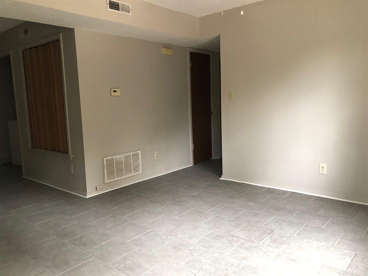 Hackberry Knoll - Residential Lease