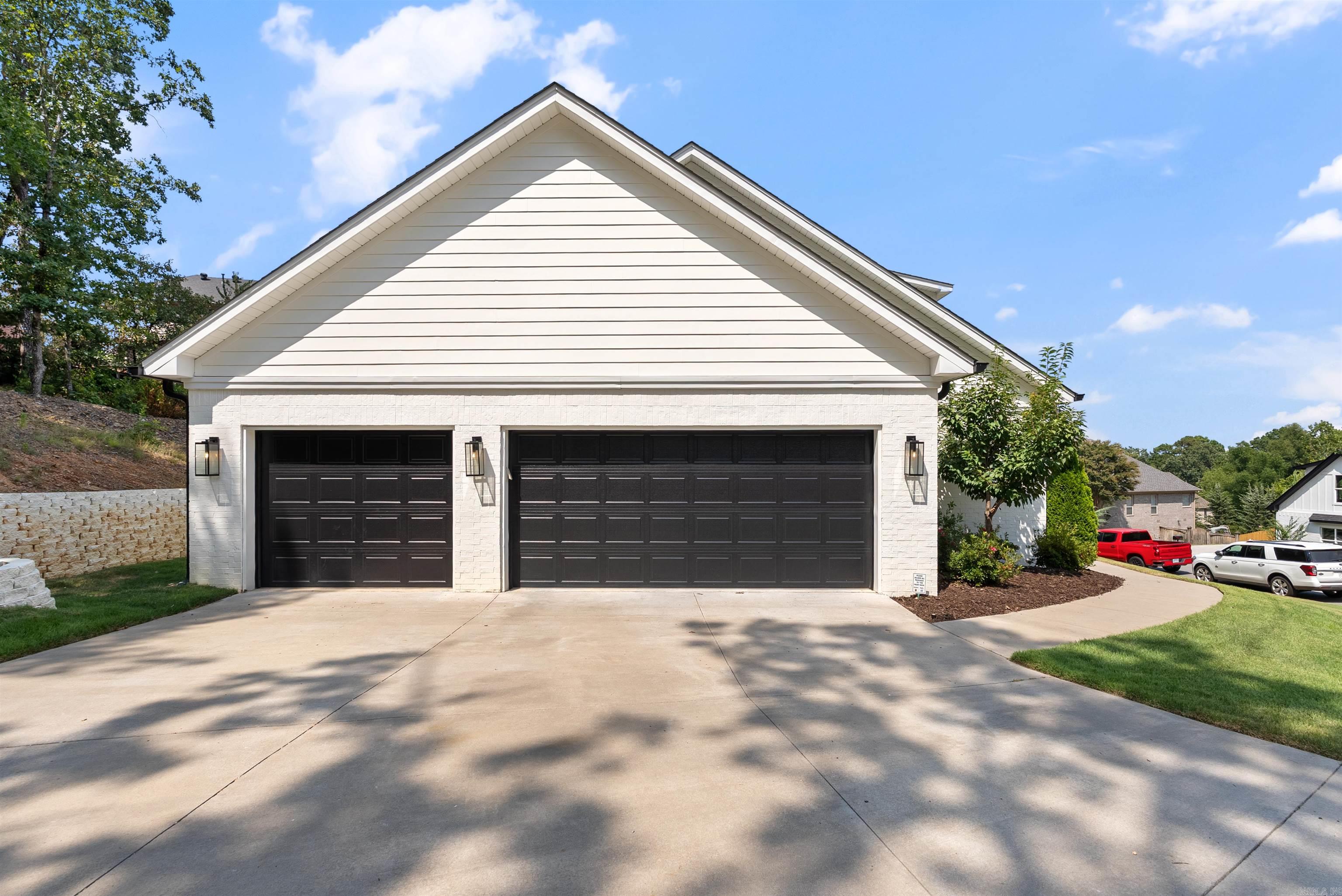 CHENAL VALLEY CHALLAIN PLACE - Residential