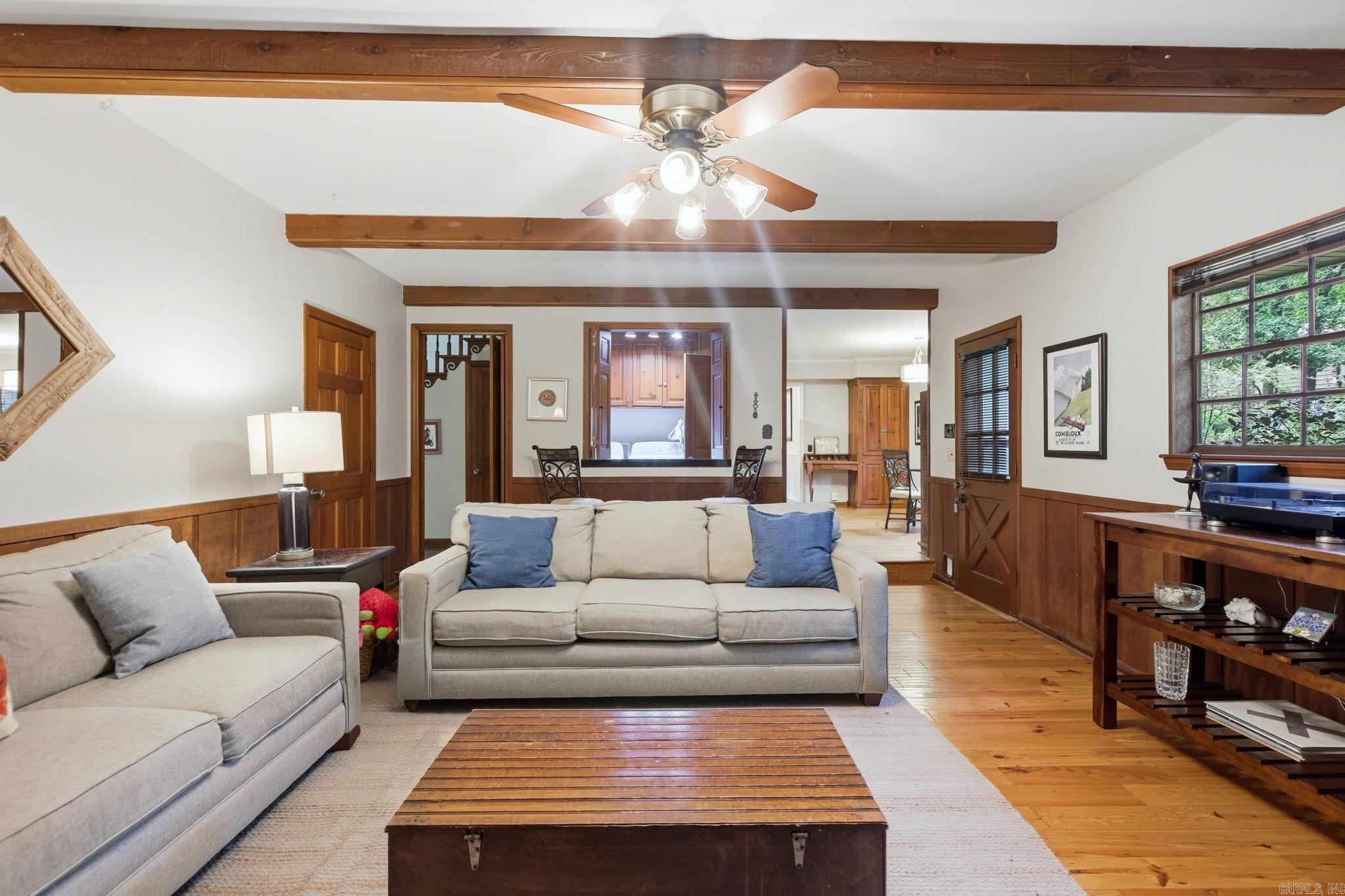 COLONY WEST - Residential