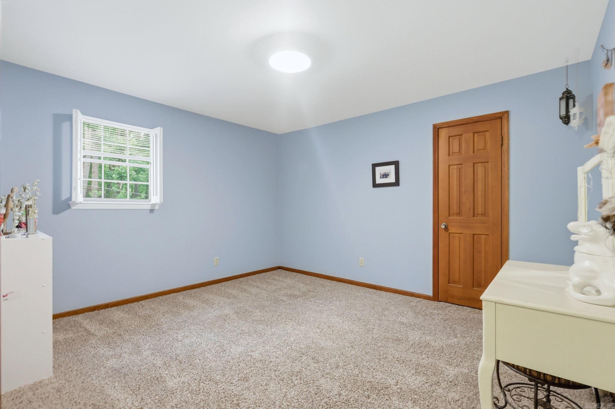 COLONY WEST - Residential