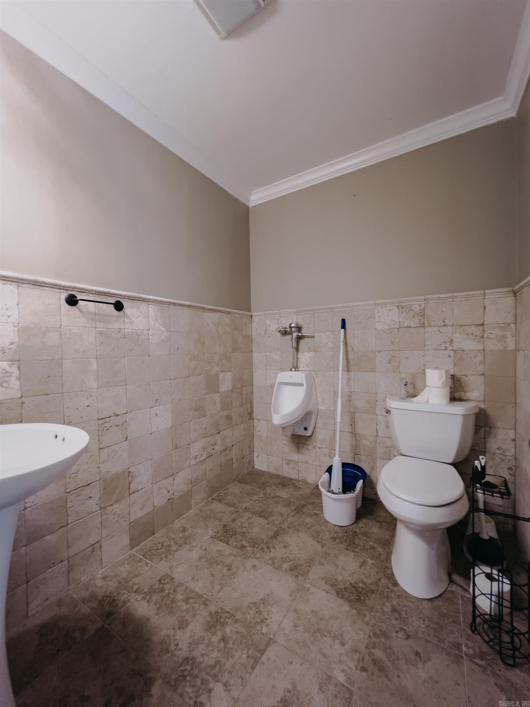 SOUTHRIDGE ESTATES SUBDIVISION - Residential