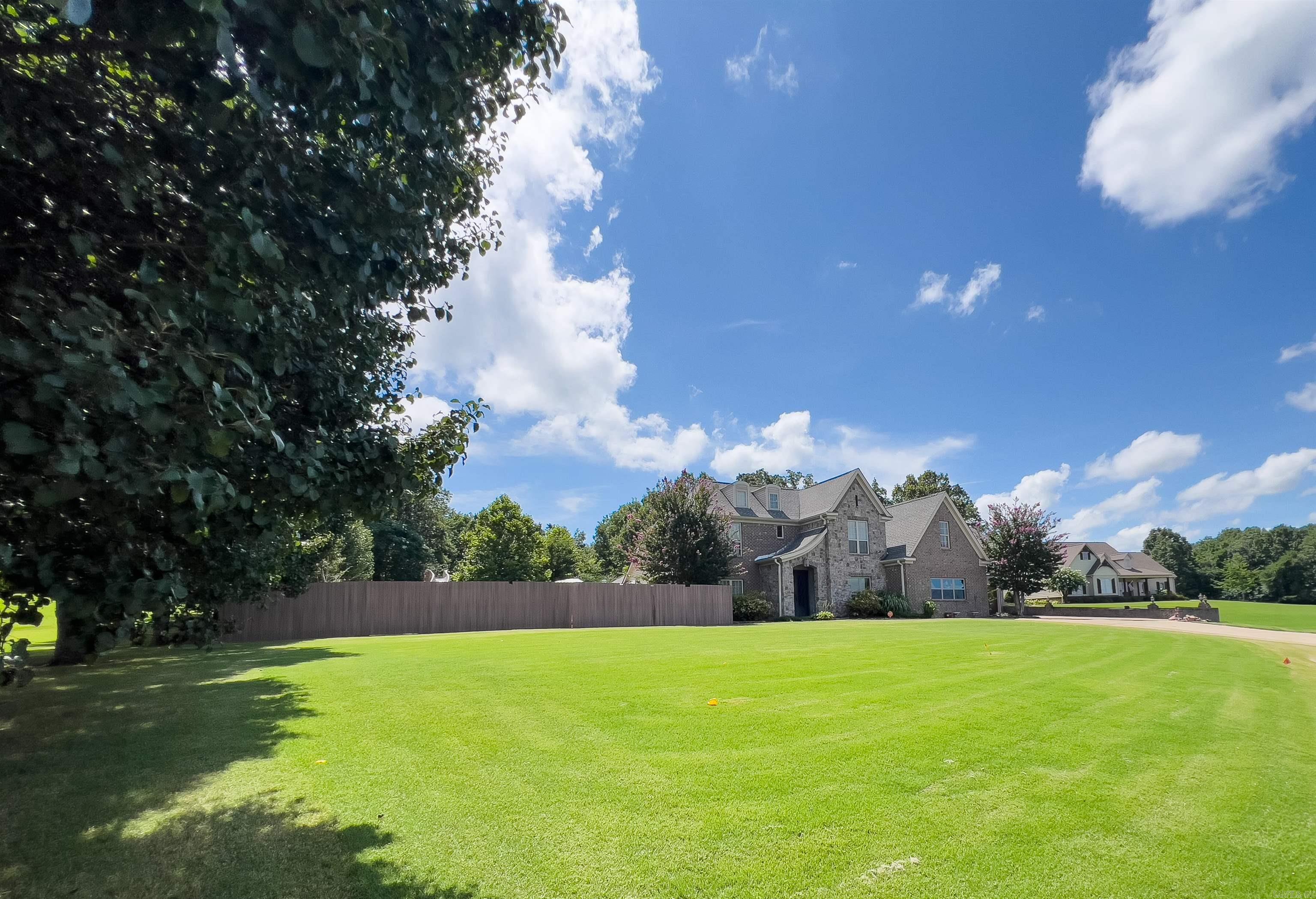 SOUTHRIDGE ESTATES SUBDIVISION - Residential