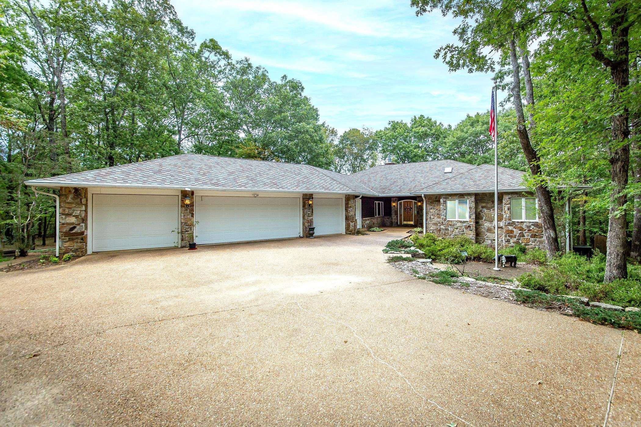 Oak Ridge - Residential