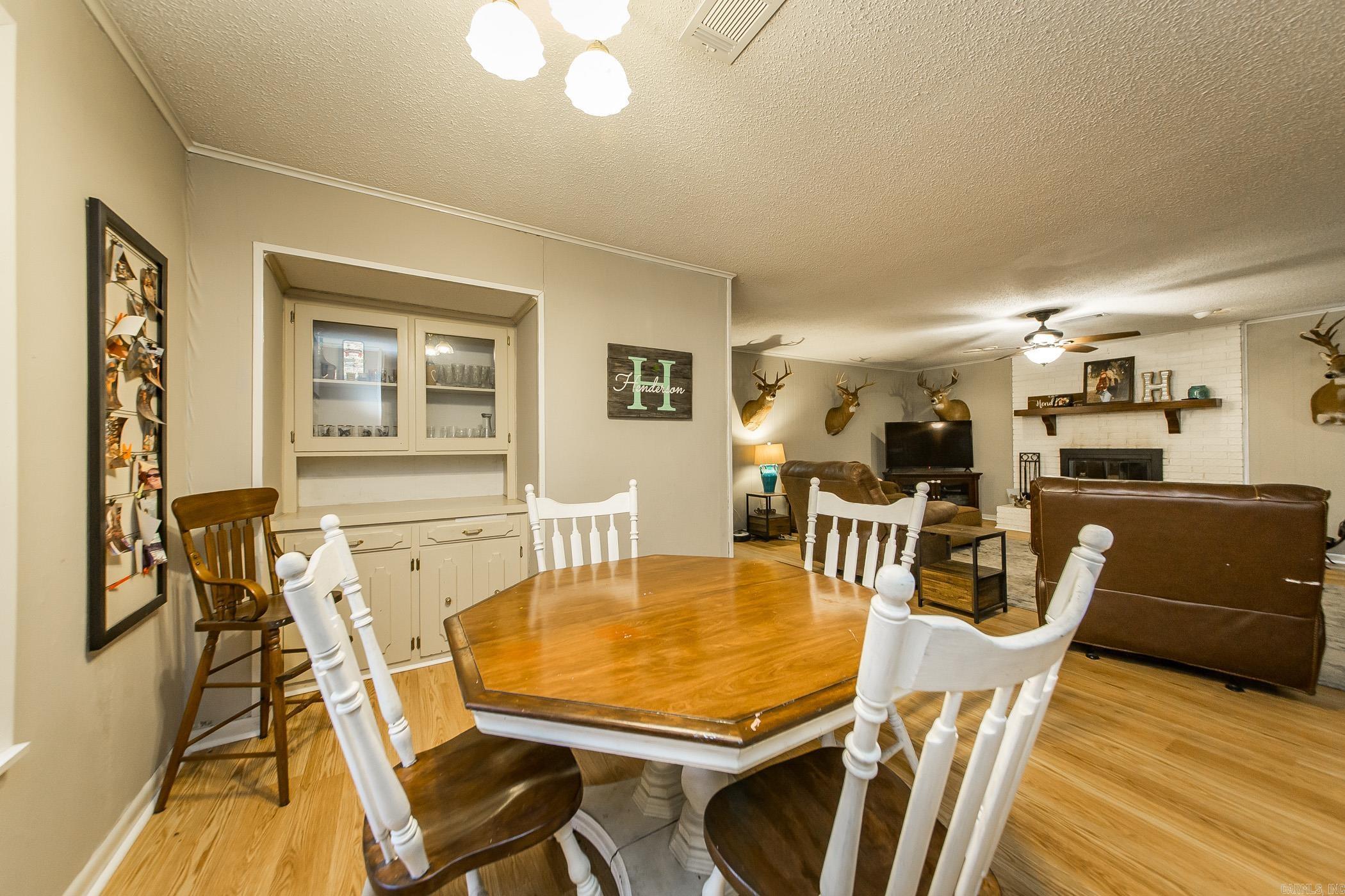 WOODWARD - Residential