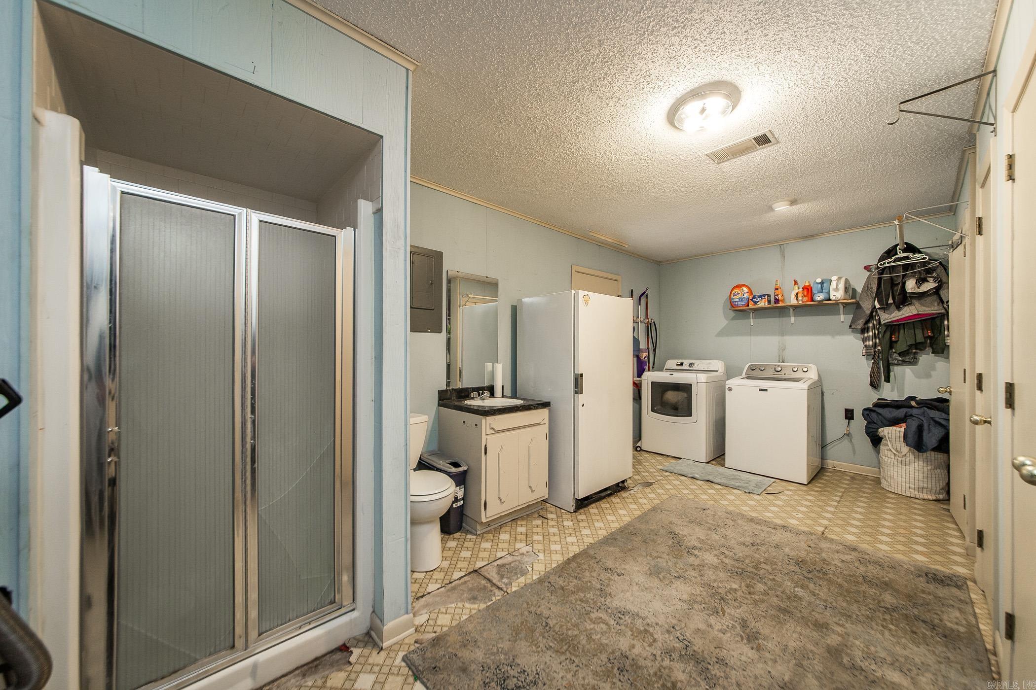 WOODWARD - Residential