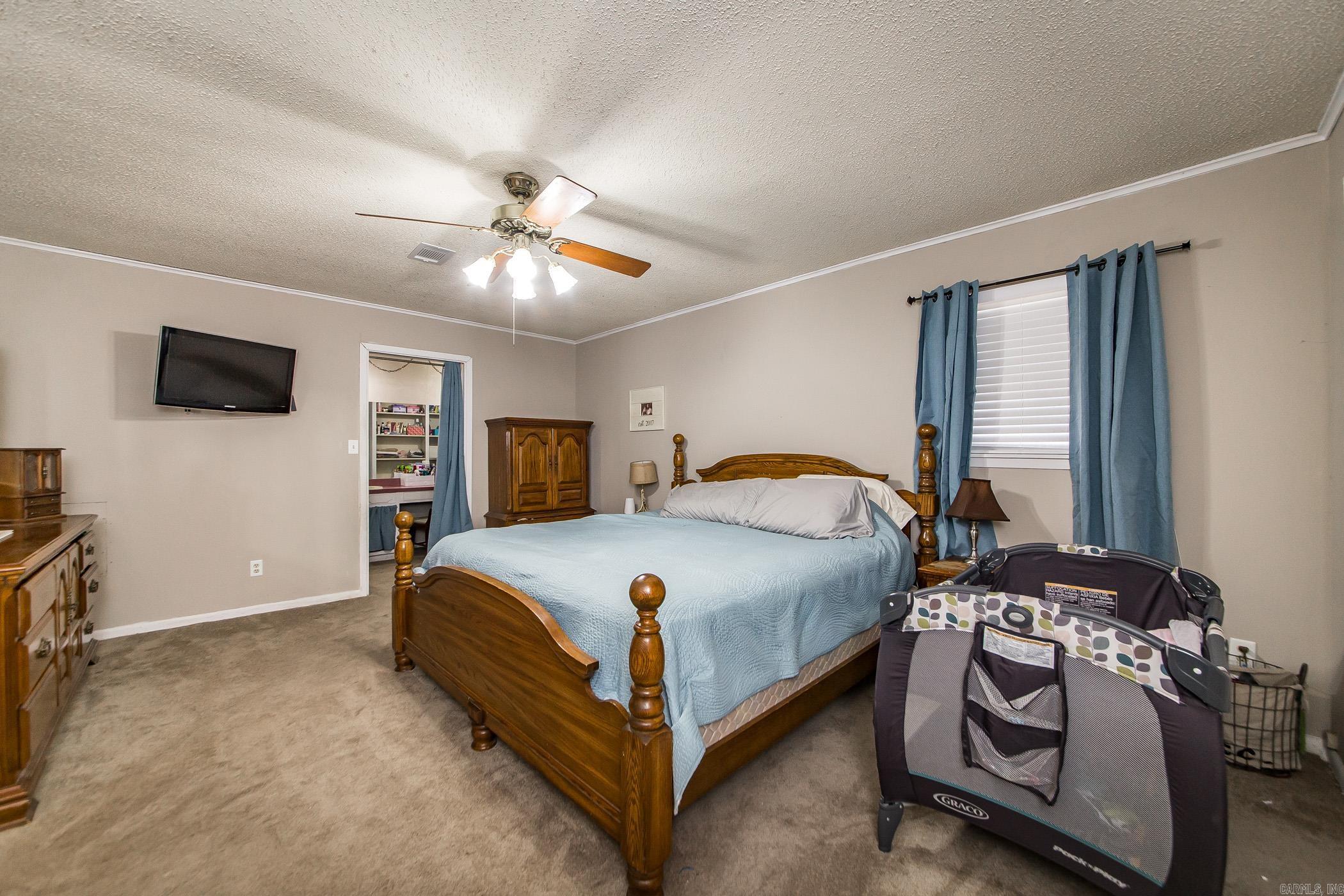 WOODWARD - Residential