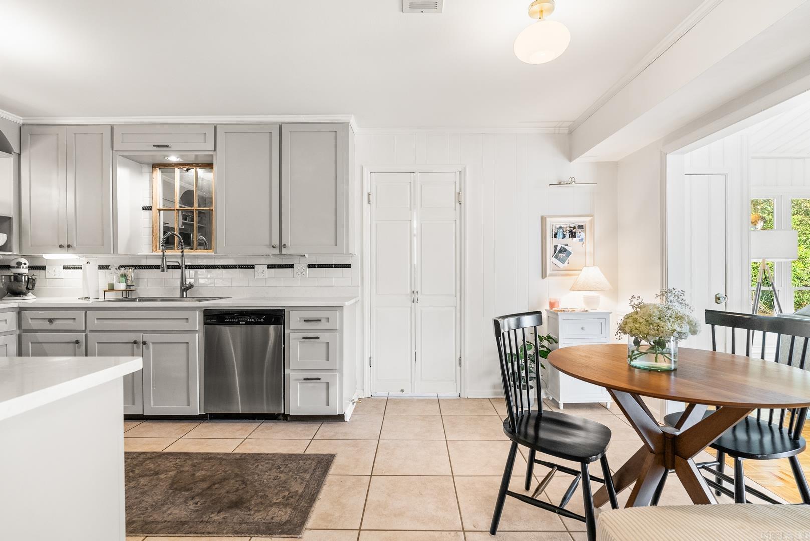 ECHO VALLEY - Residential