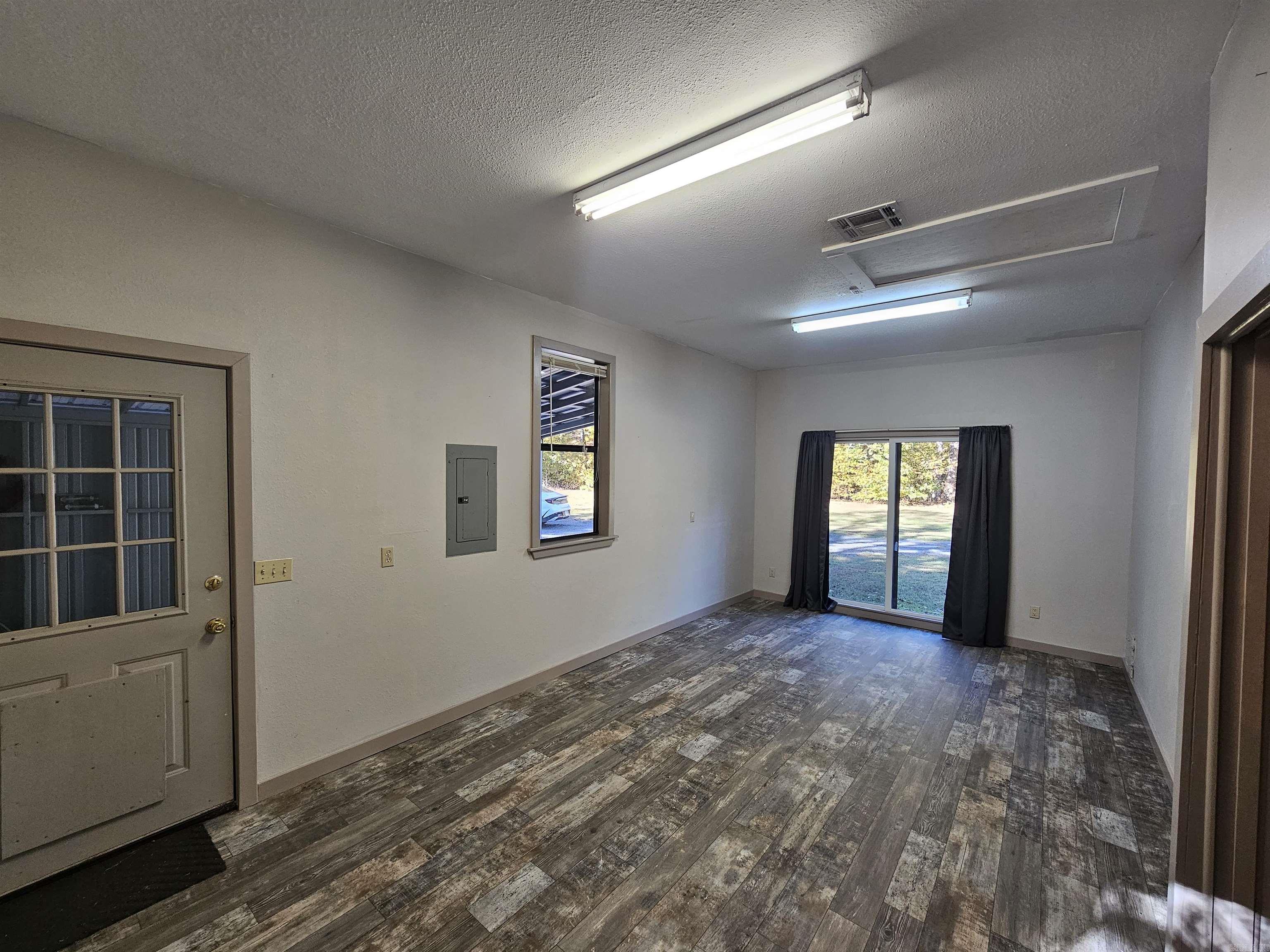 Mena Rural - Residential