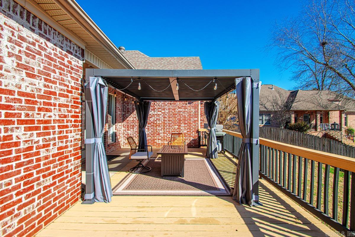 HURRICANE LAKE EST - Residential