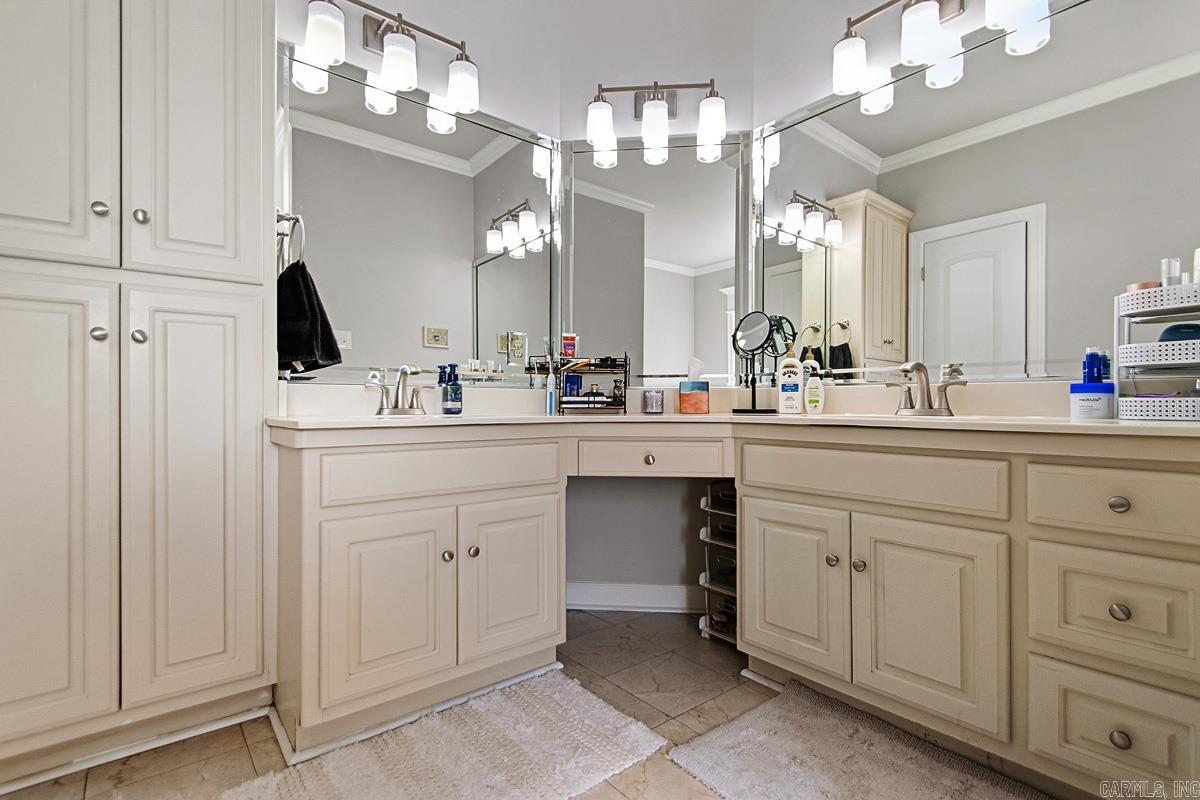 HURRICANE LAKE EST - Residential