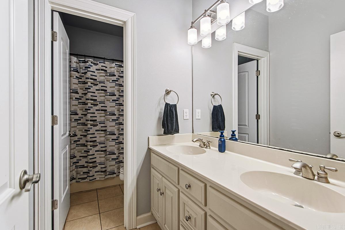 HURRICANE LAKE EST - Residential