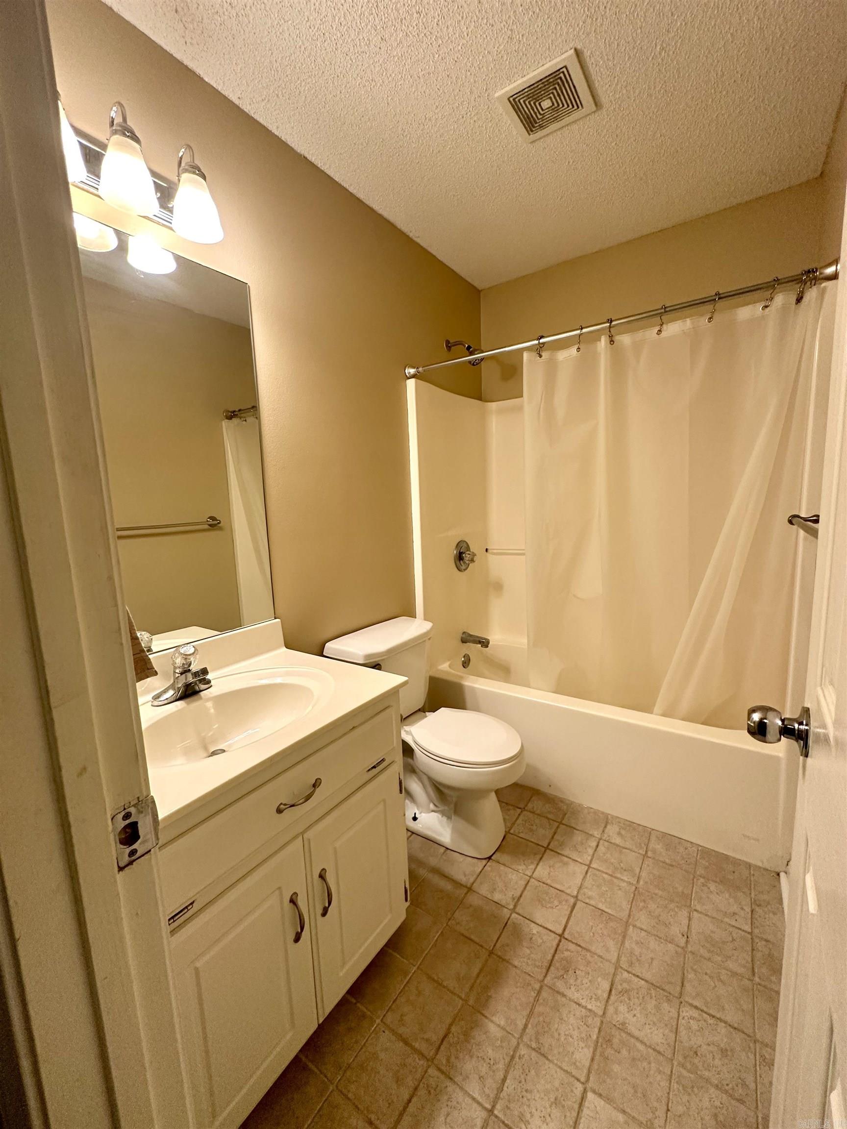 BLOOMING RIDGE - Residential