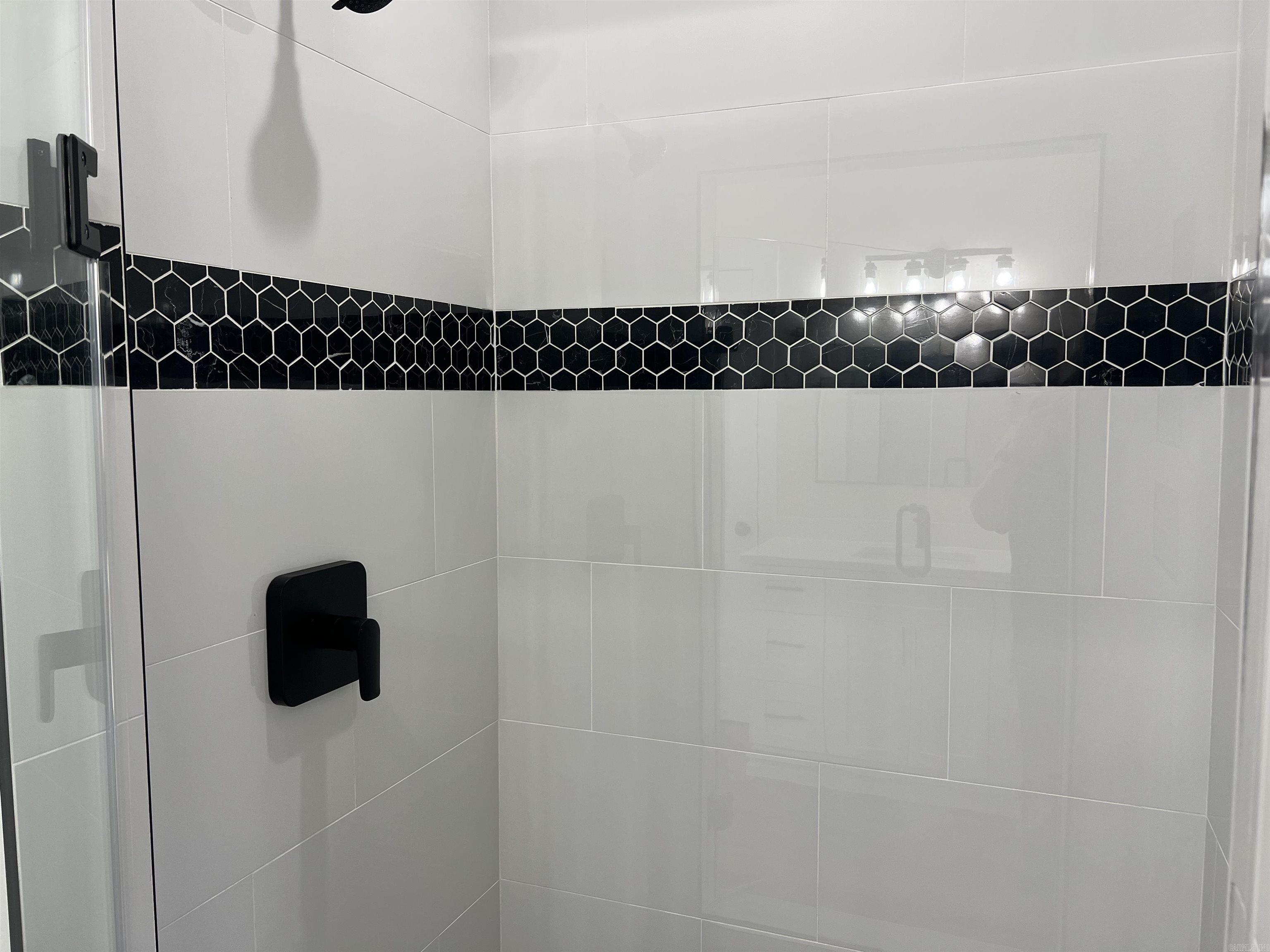 SIERRA HILLS - Residential