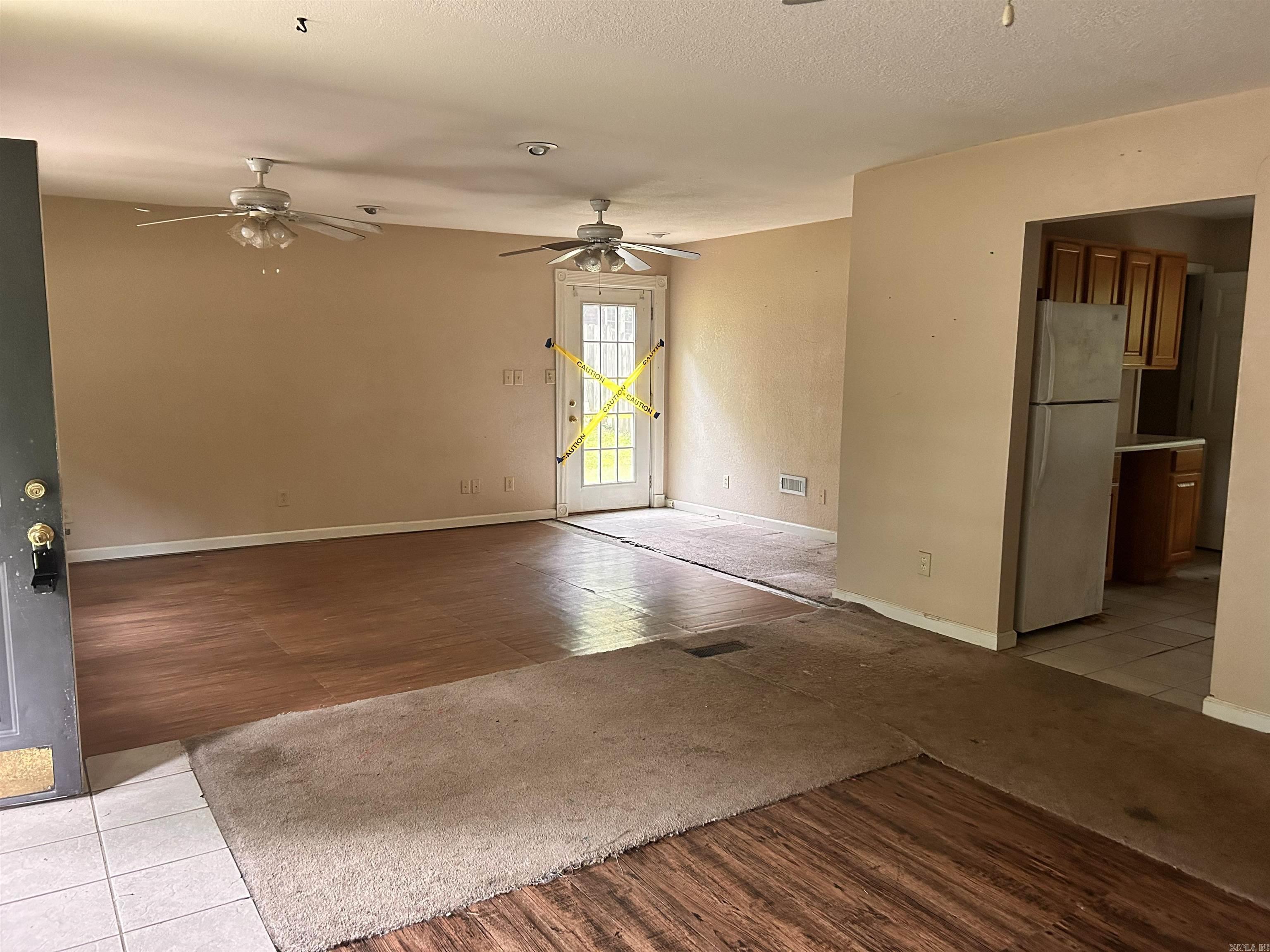 DARK FOREST - Residential