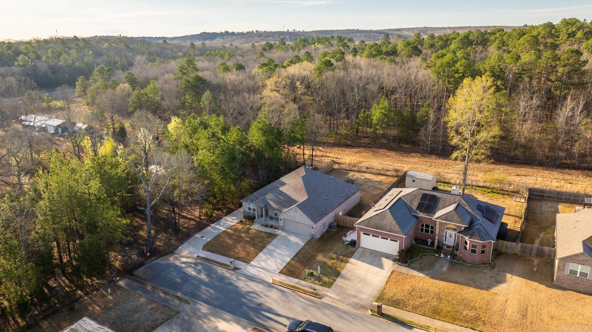 BENT TREE ESTATES - Residential