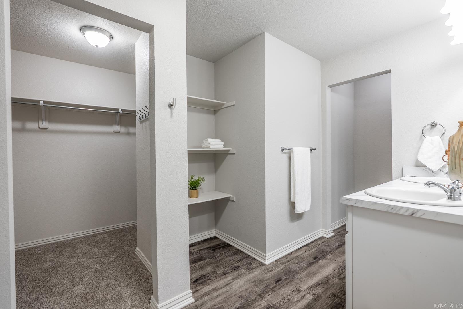 BENT TREE ESTATES - Residential