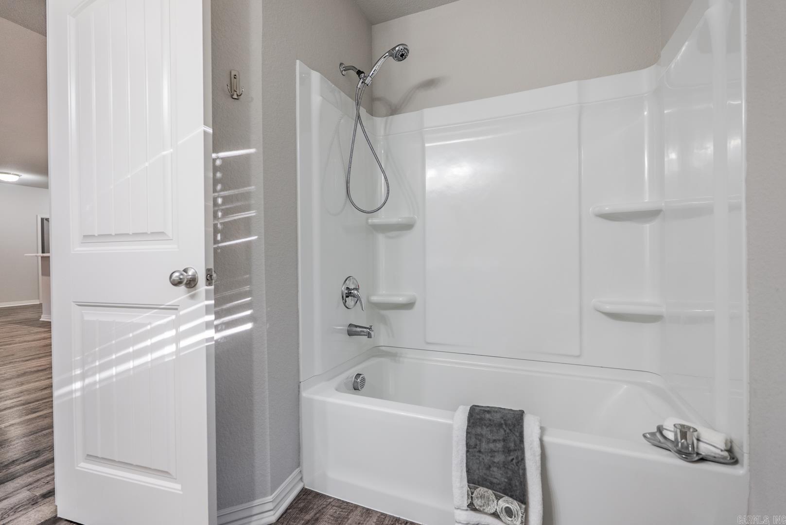 BENT TREE ESTATES - Residential