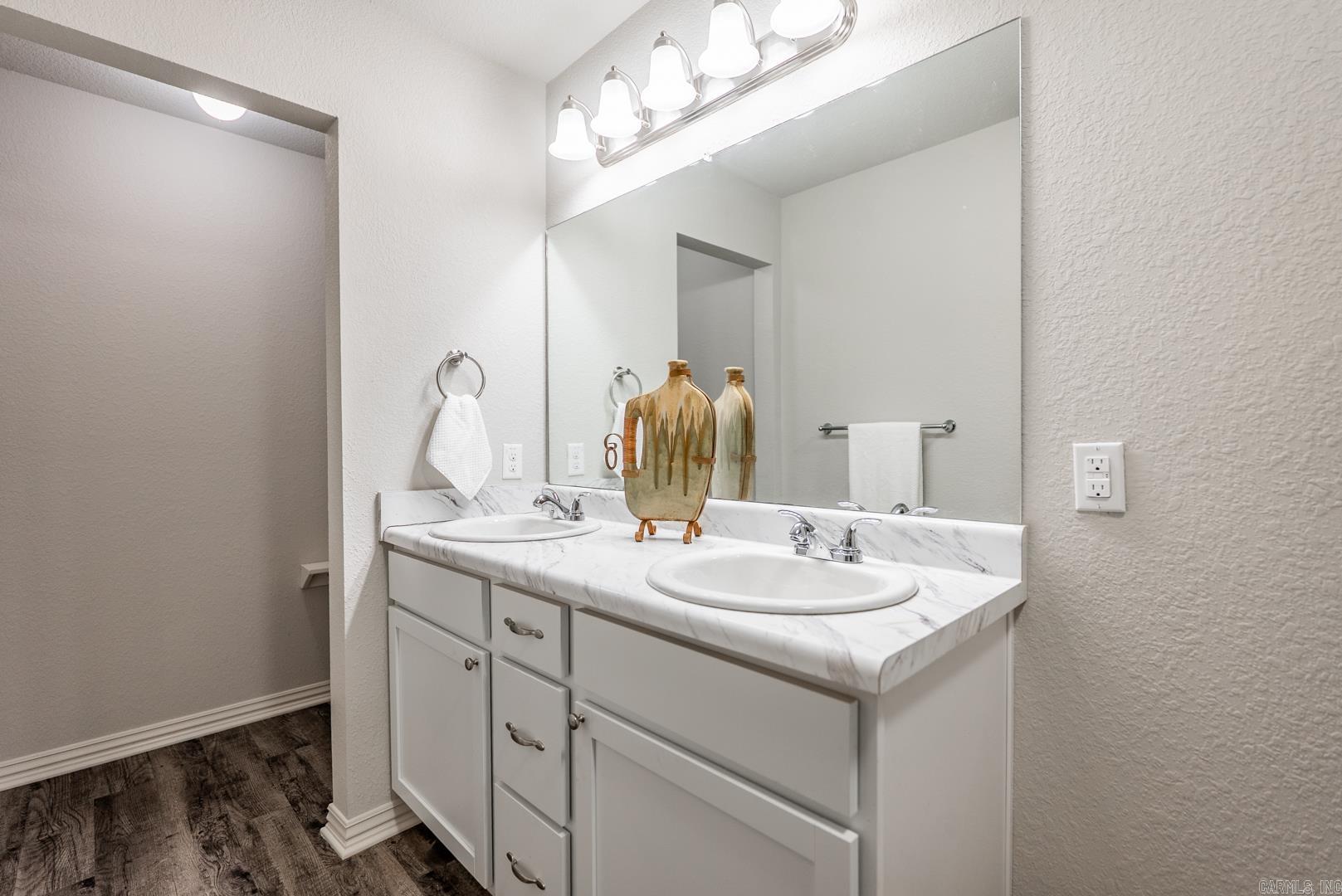 BENT TREE ESTATES - Residential