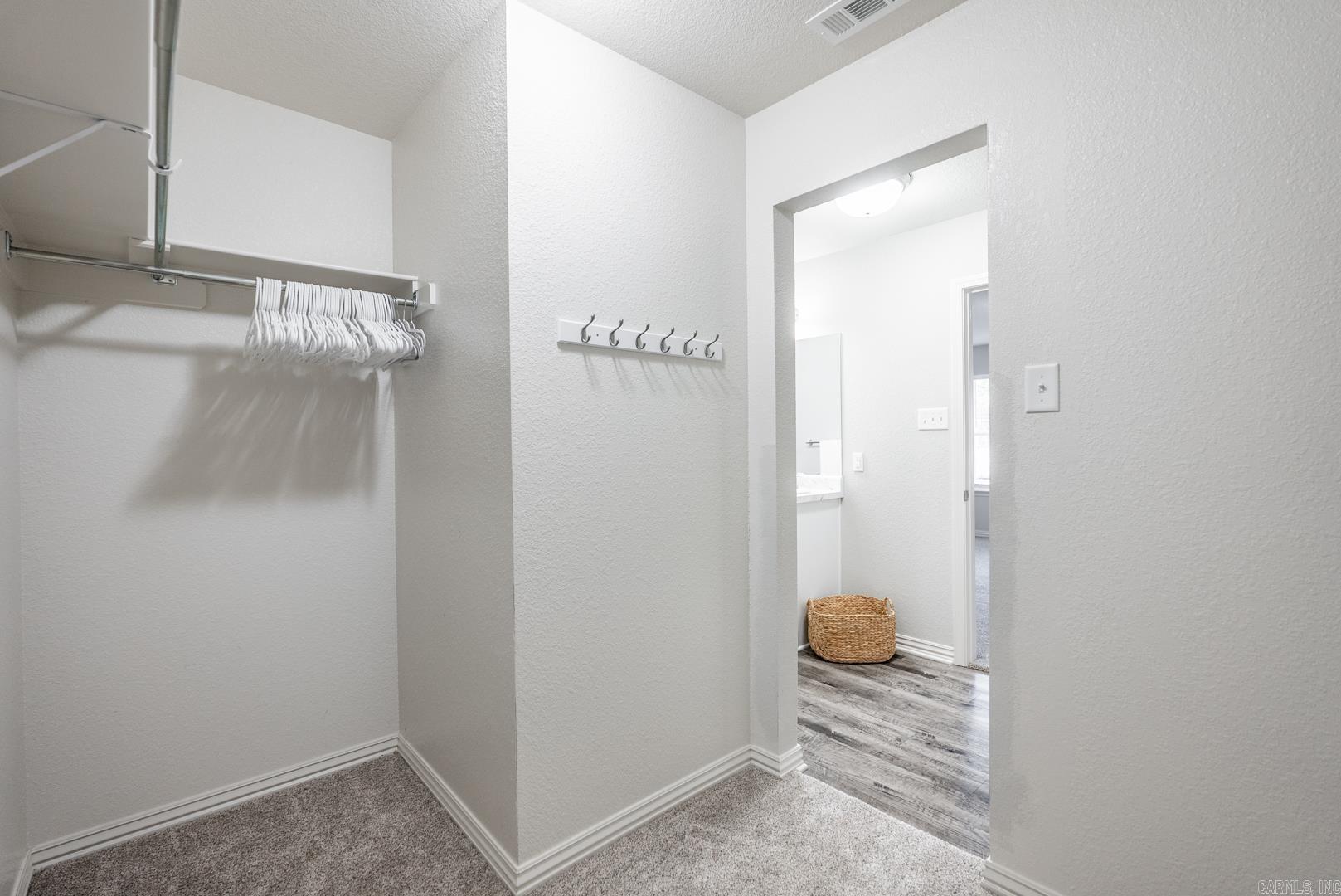 BENT TREE ESTATES - Residential