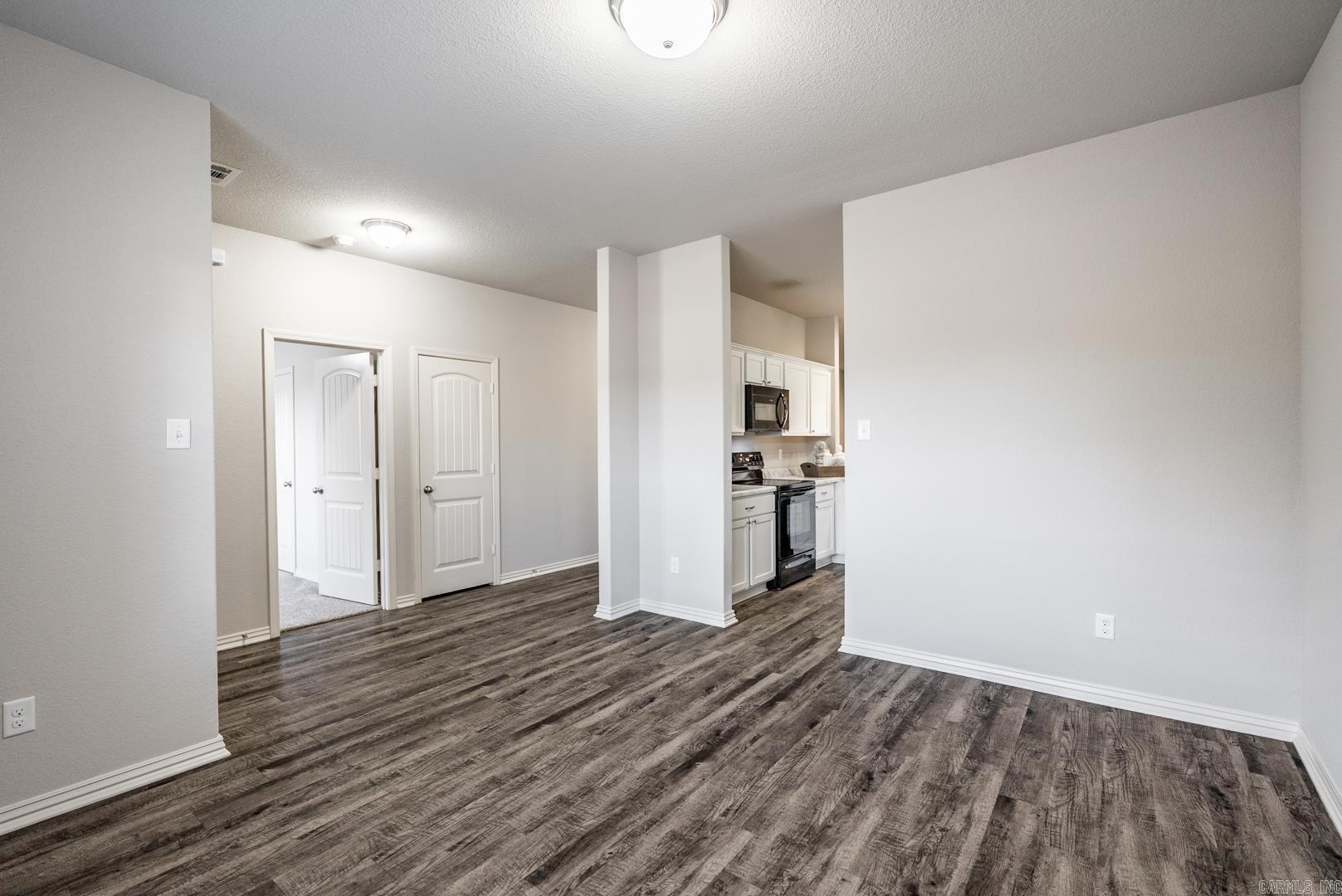 BENT TREE ESTATES - Residential