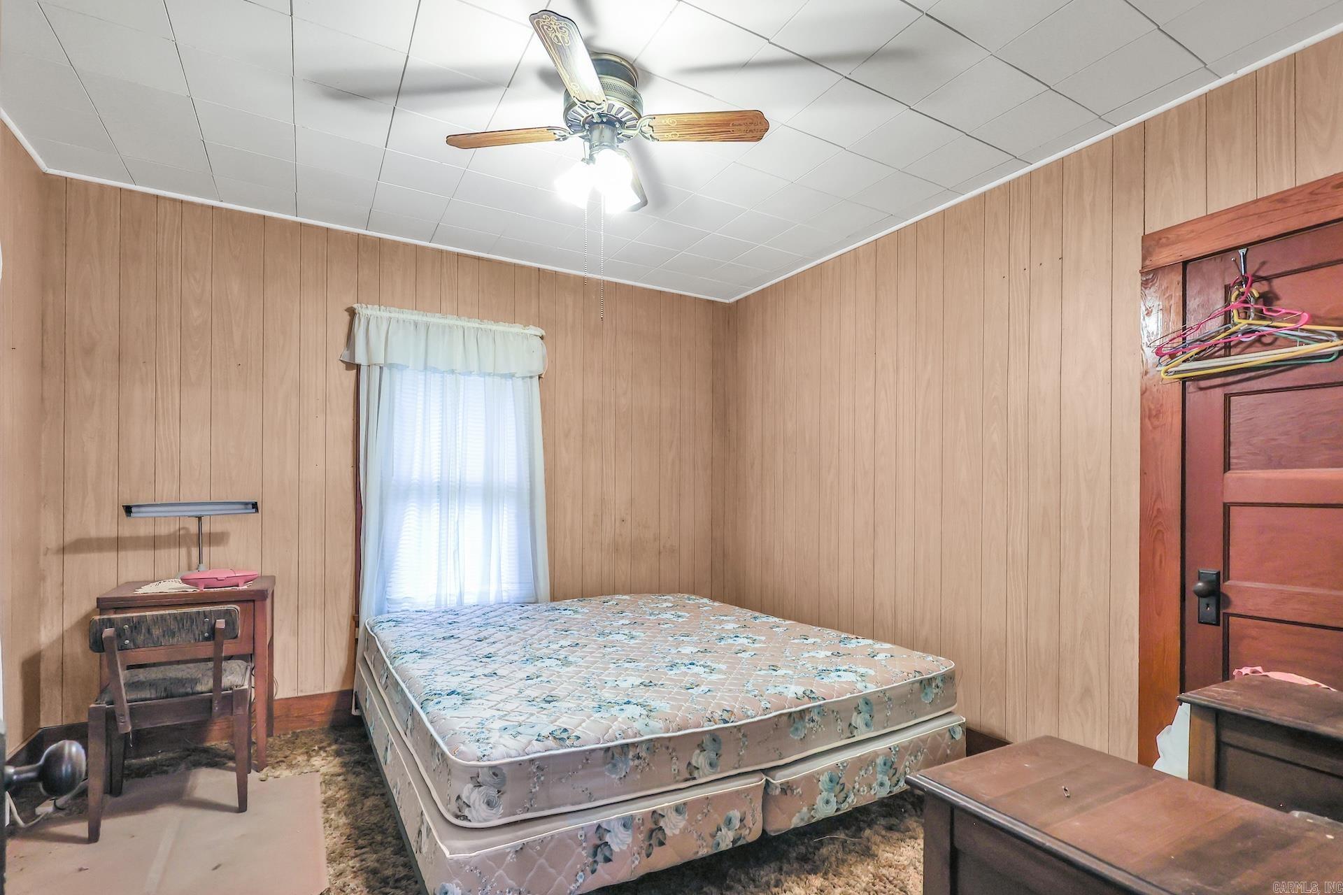 MOUNT IDA CITY ACREAGE - Residential