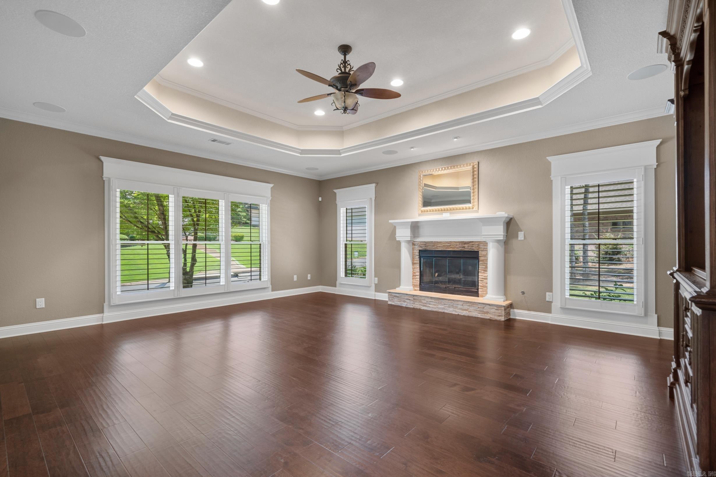 Red Oak Ridge - Residential