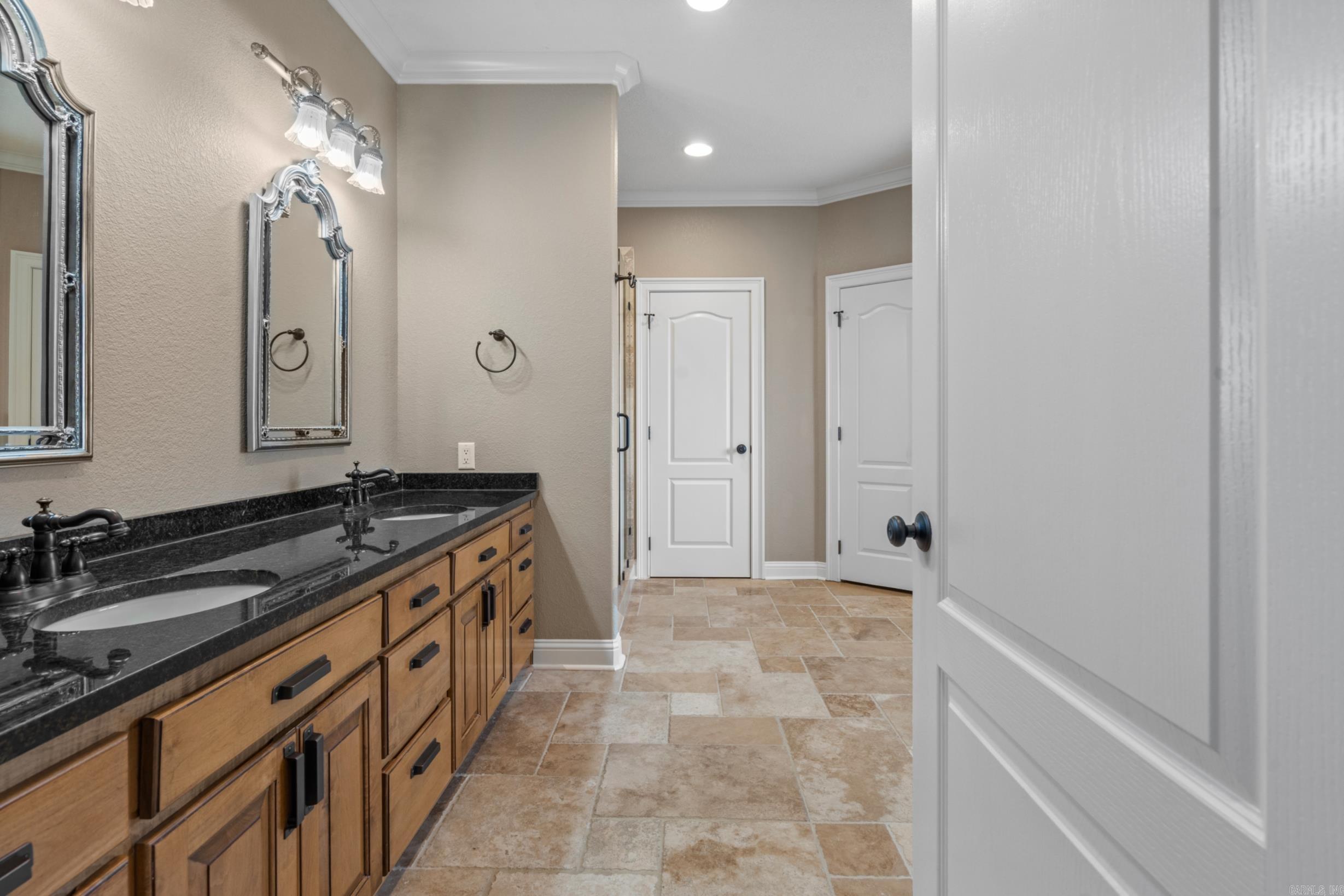 Red Oak Ridge - Residential
