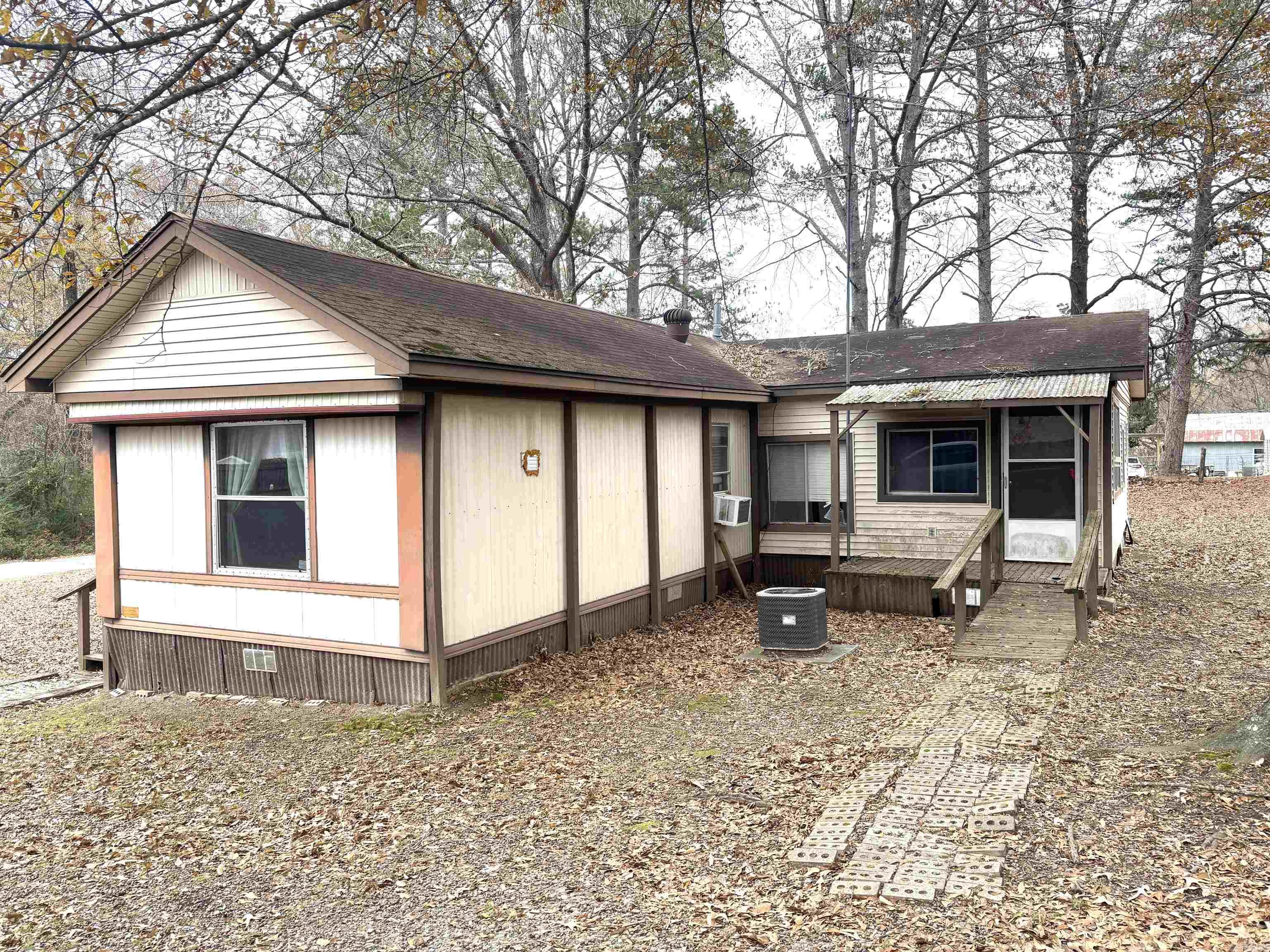 BRIARWOOD - Residential