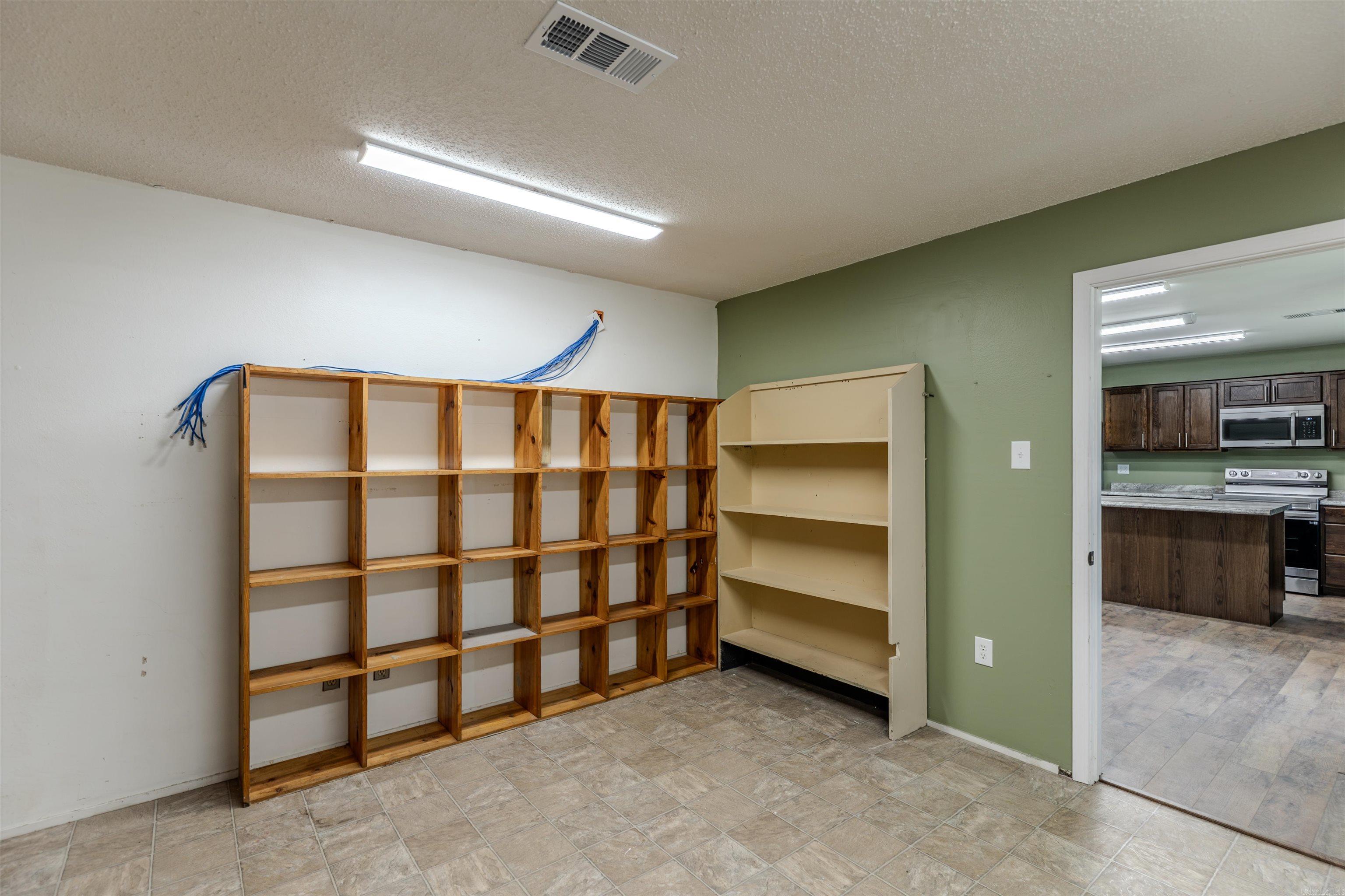 Perryville City Acerage - Residential