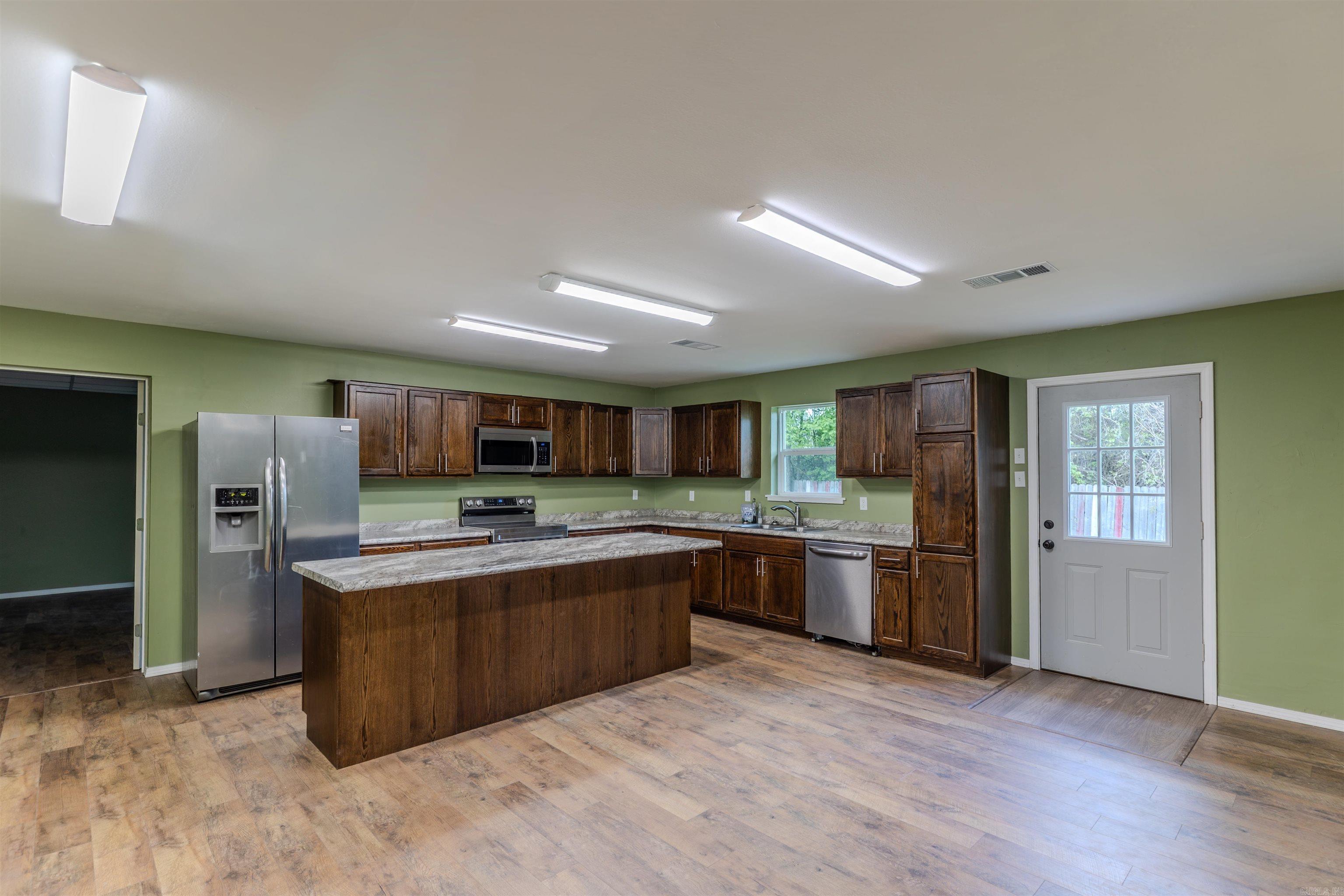 Perryville City Acerage - Residential