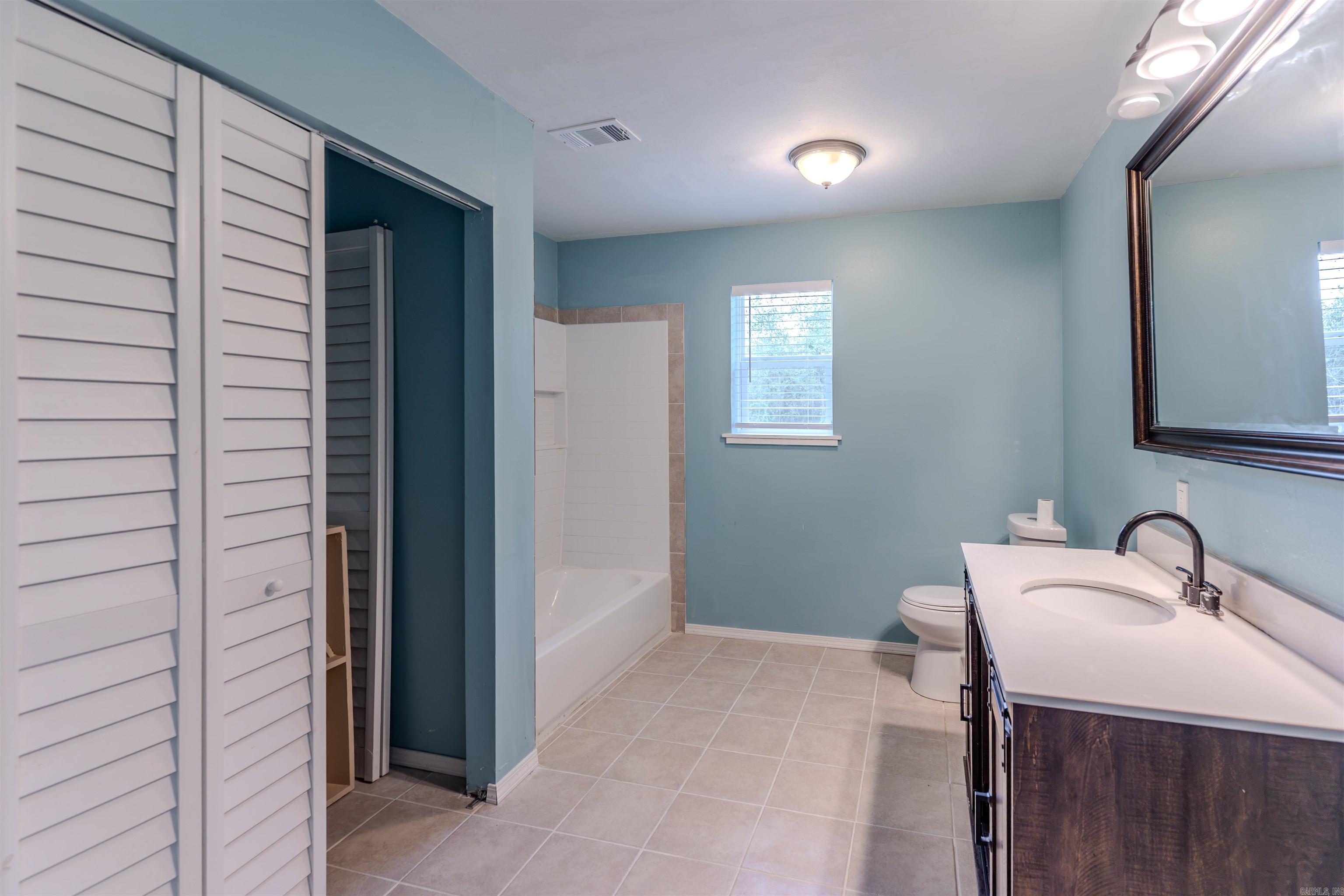 Perryville City Acerage - Residential