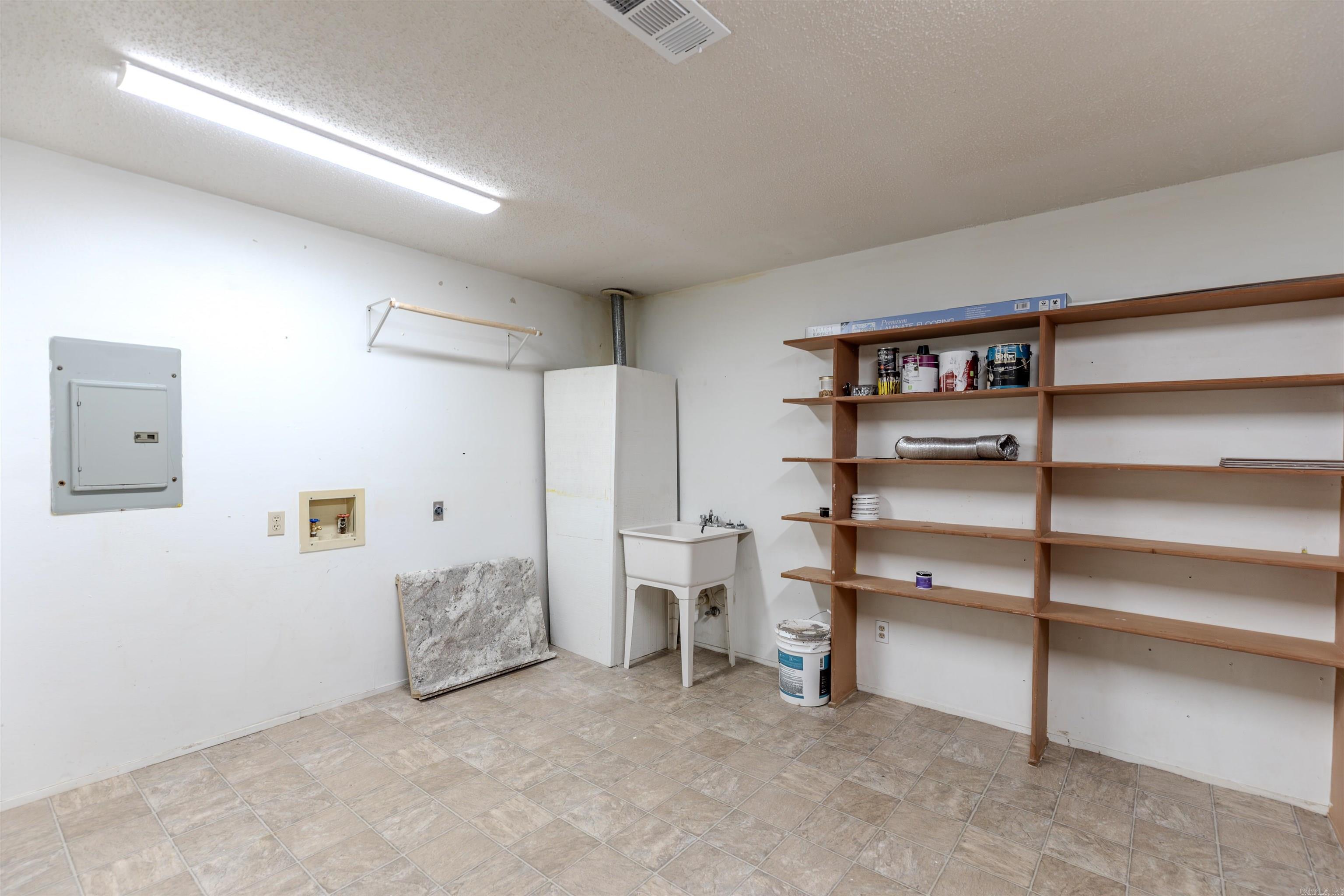 Perryville City Acerage - Residential