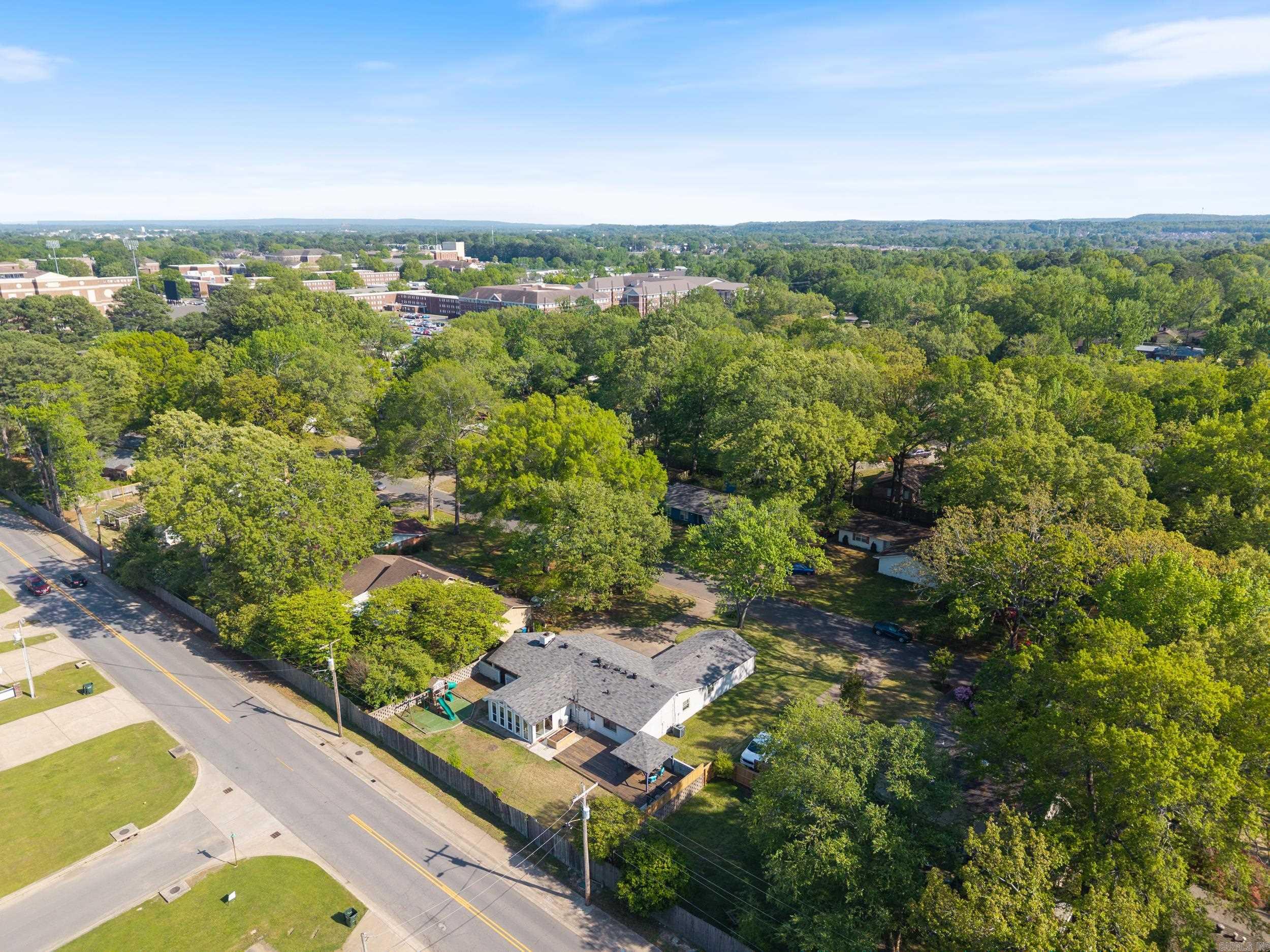 WEST GATE - Residential