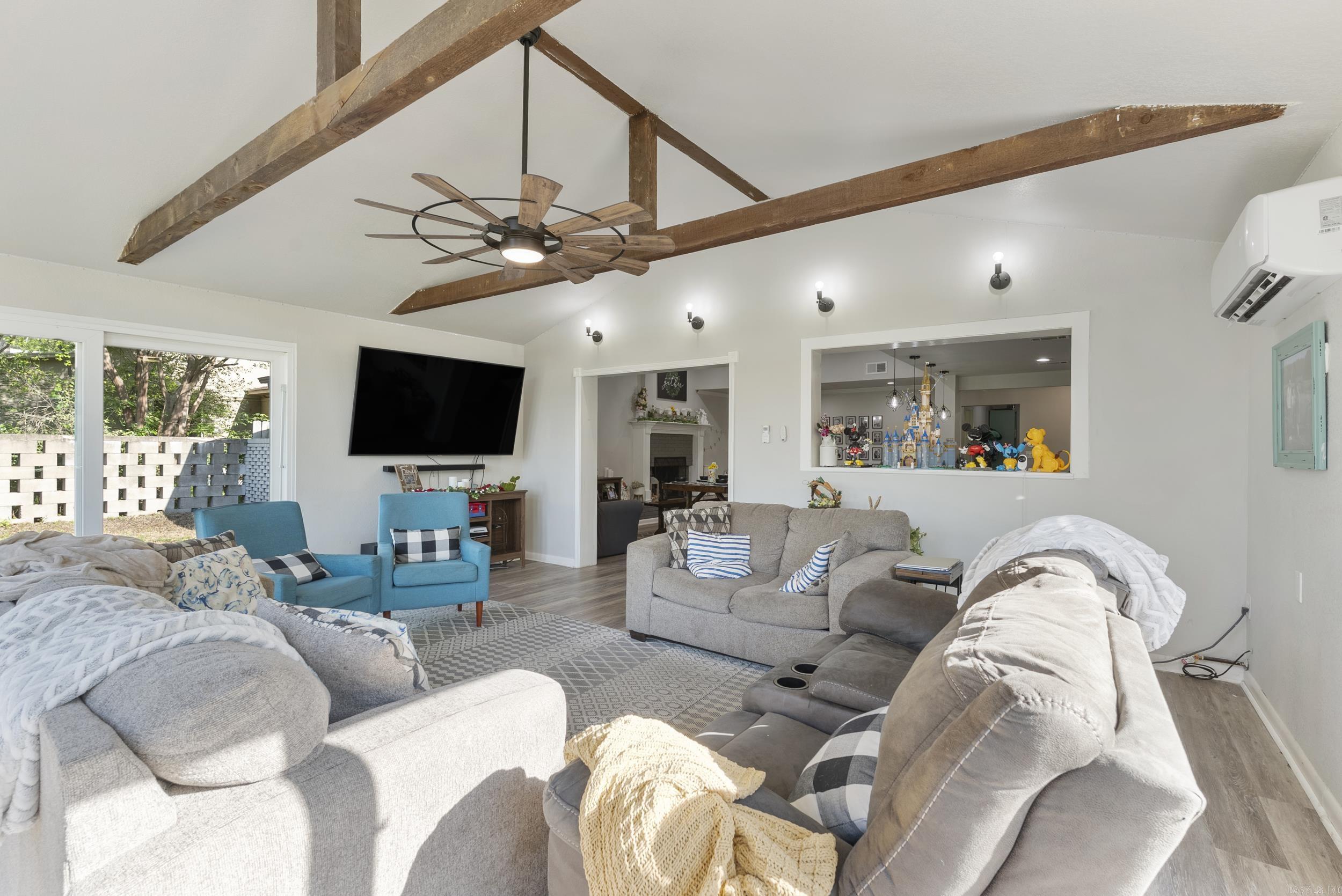 WEST GATE - Residential