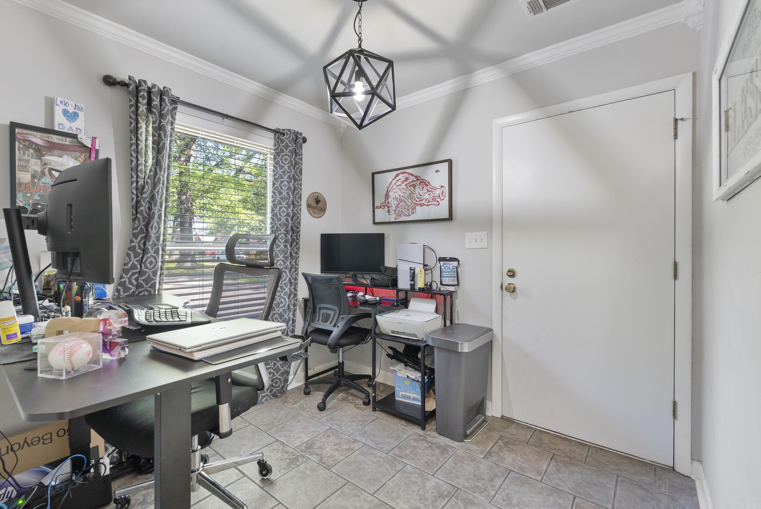 WEST GATE - Residential