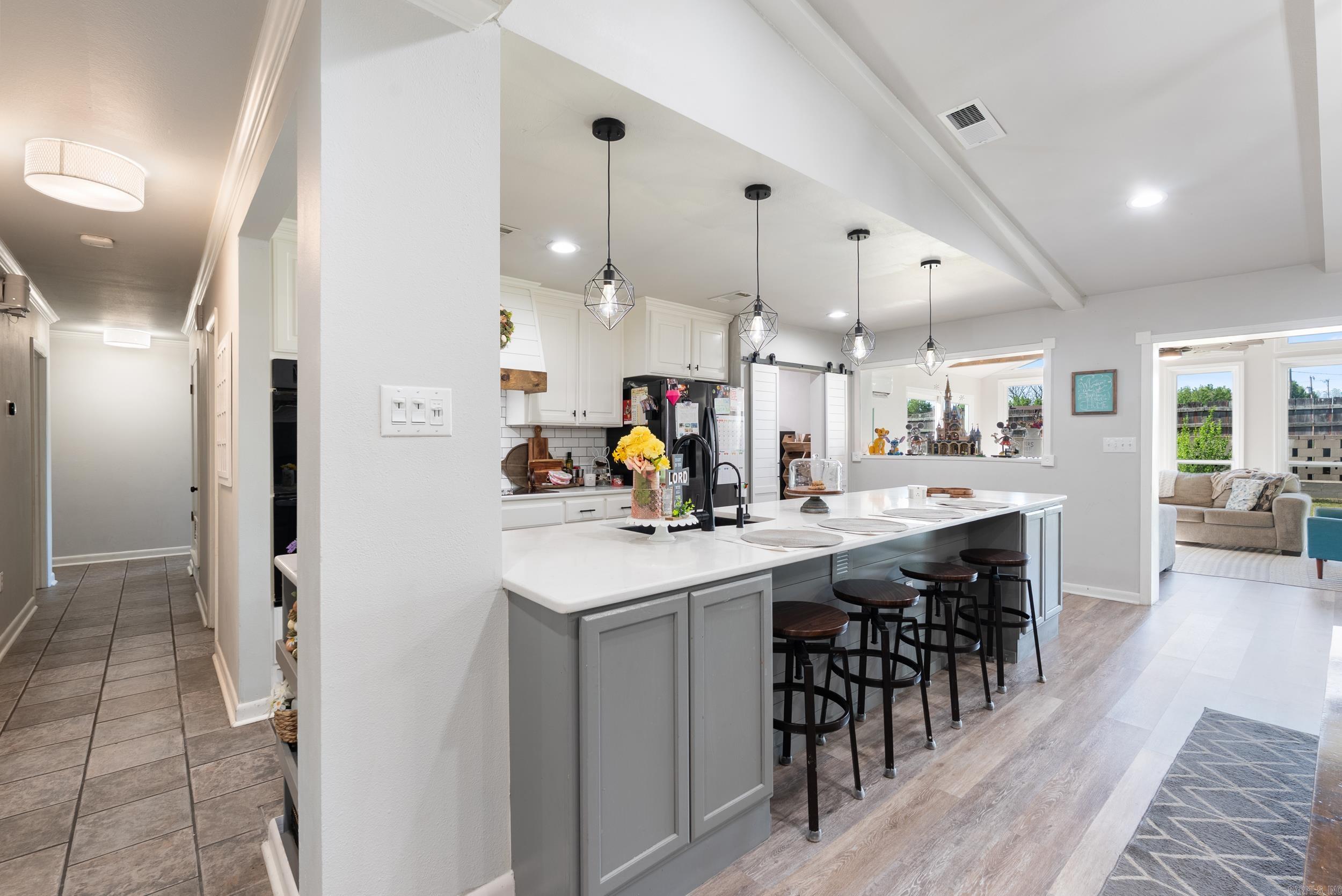 WEST GATE - Residential