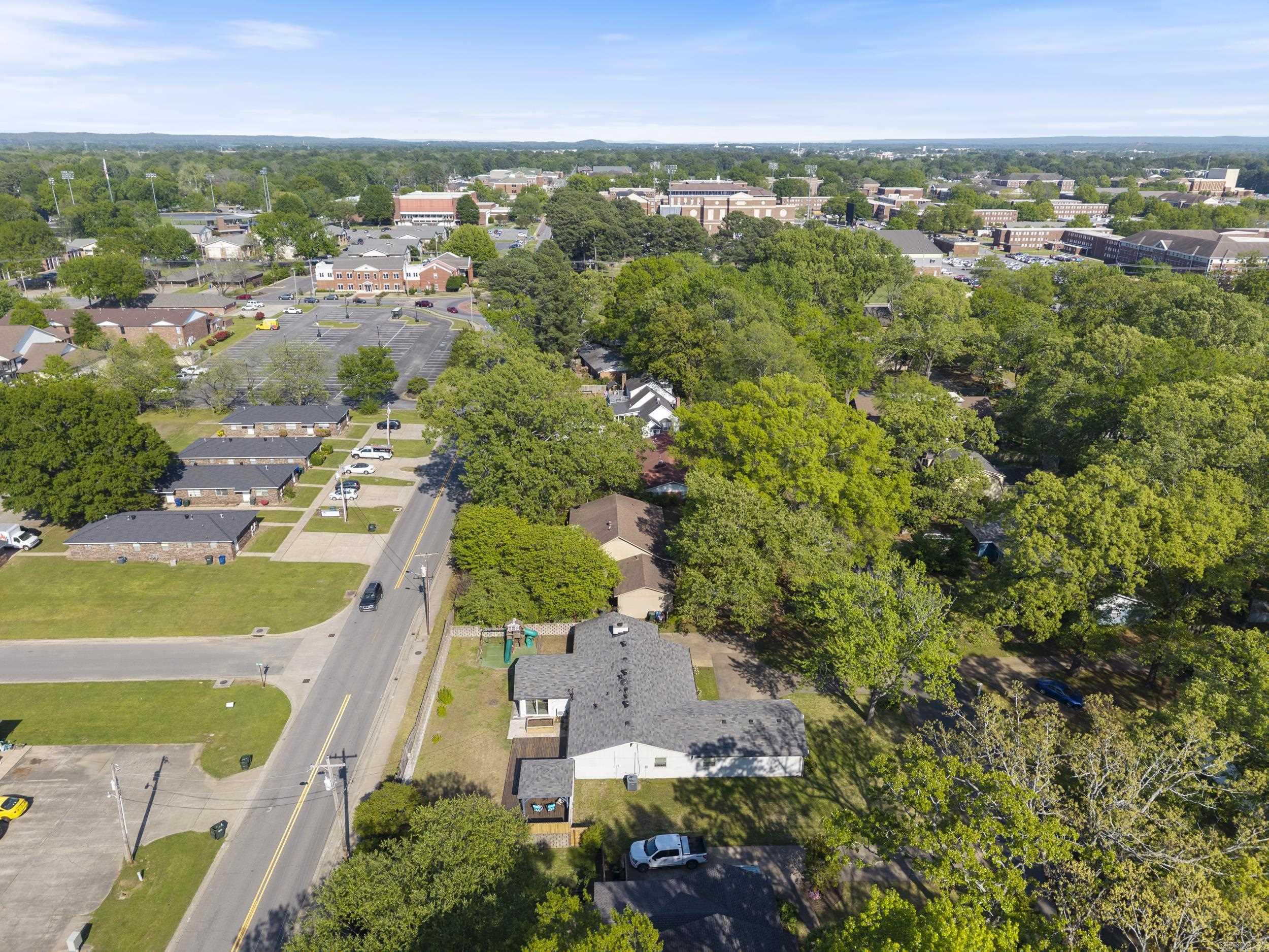 WEST GATE - Residential