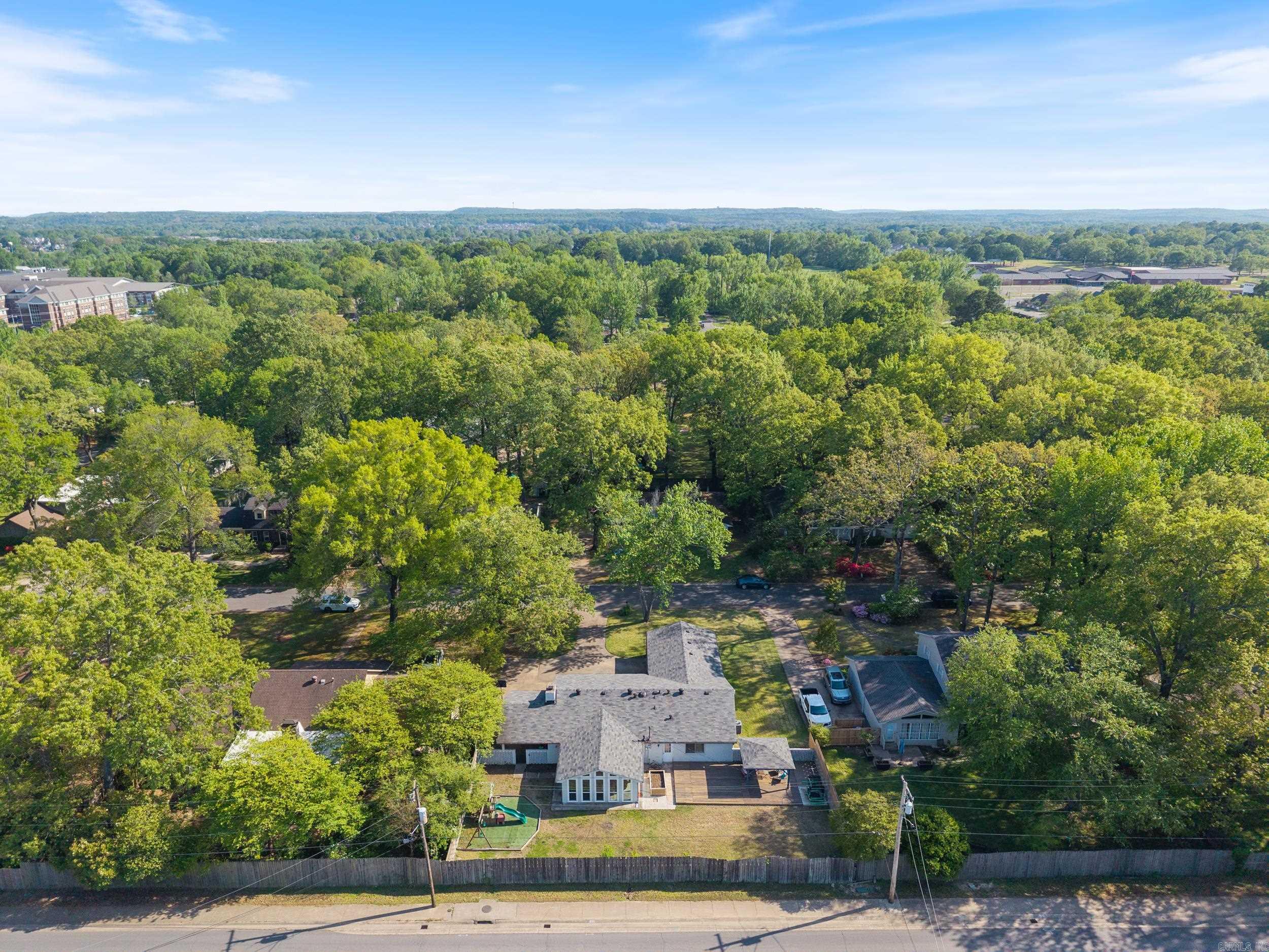 WEST GATE - Residential