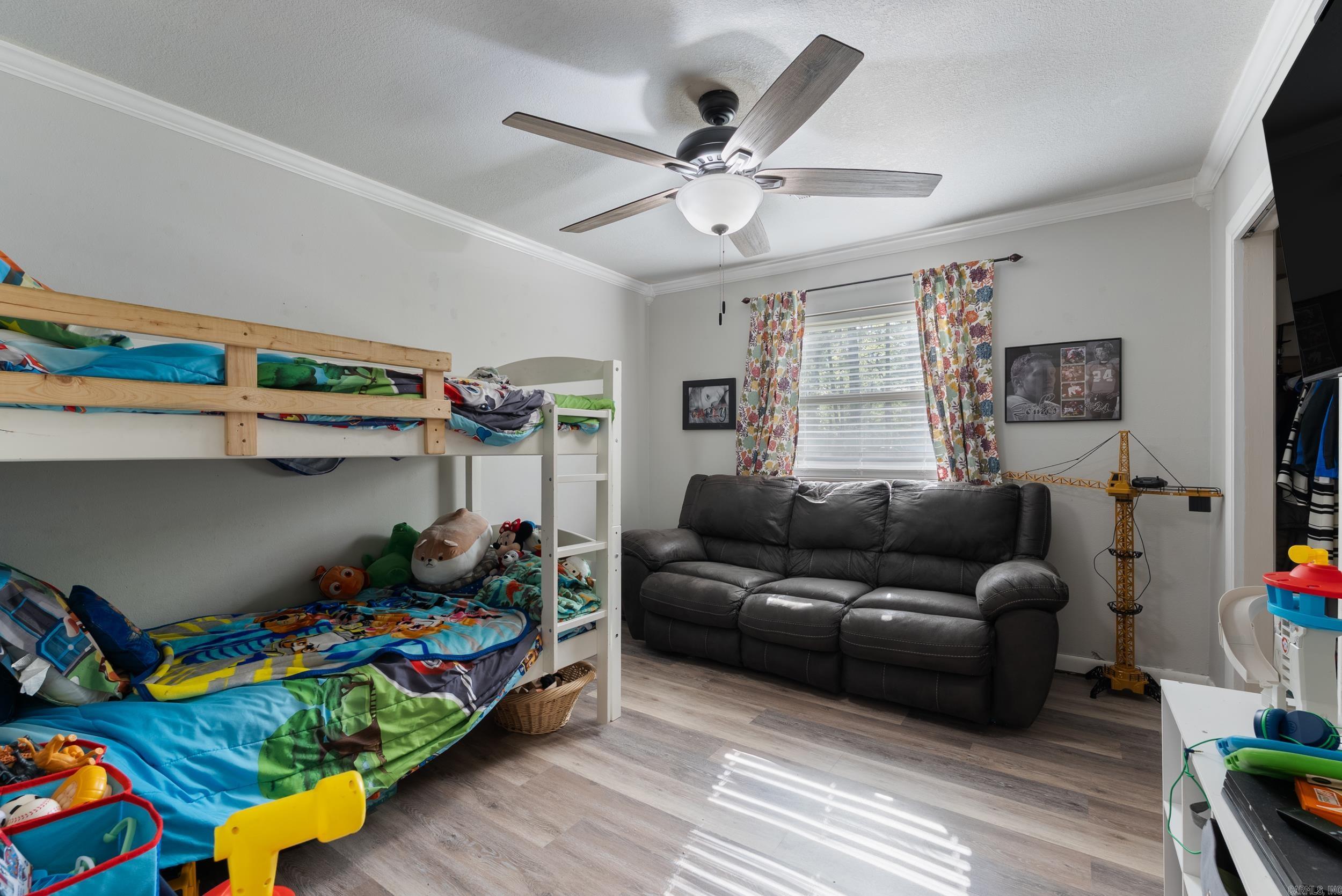 WEST GATE - Residential