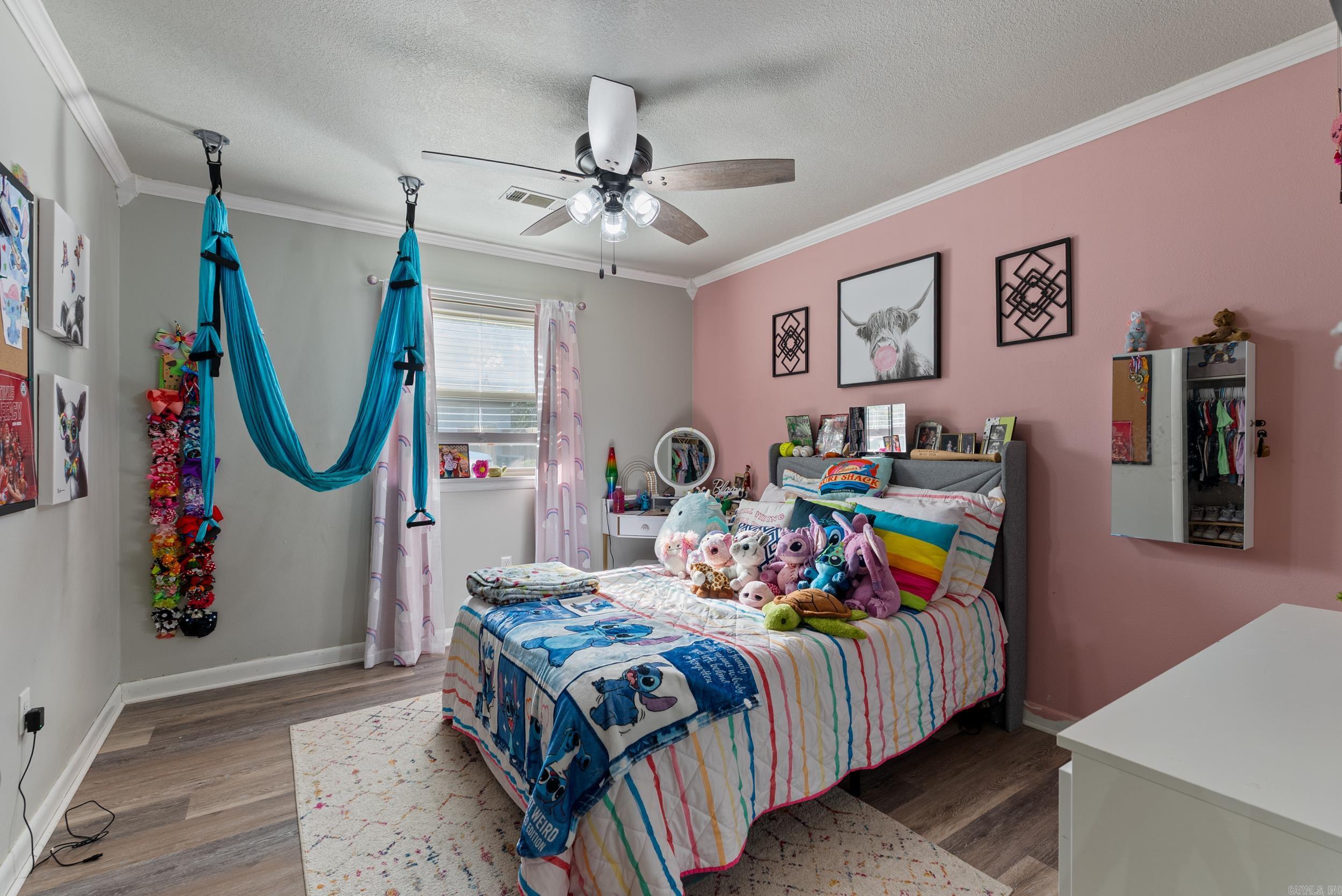 WEST GATE - Residential