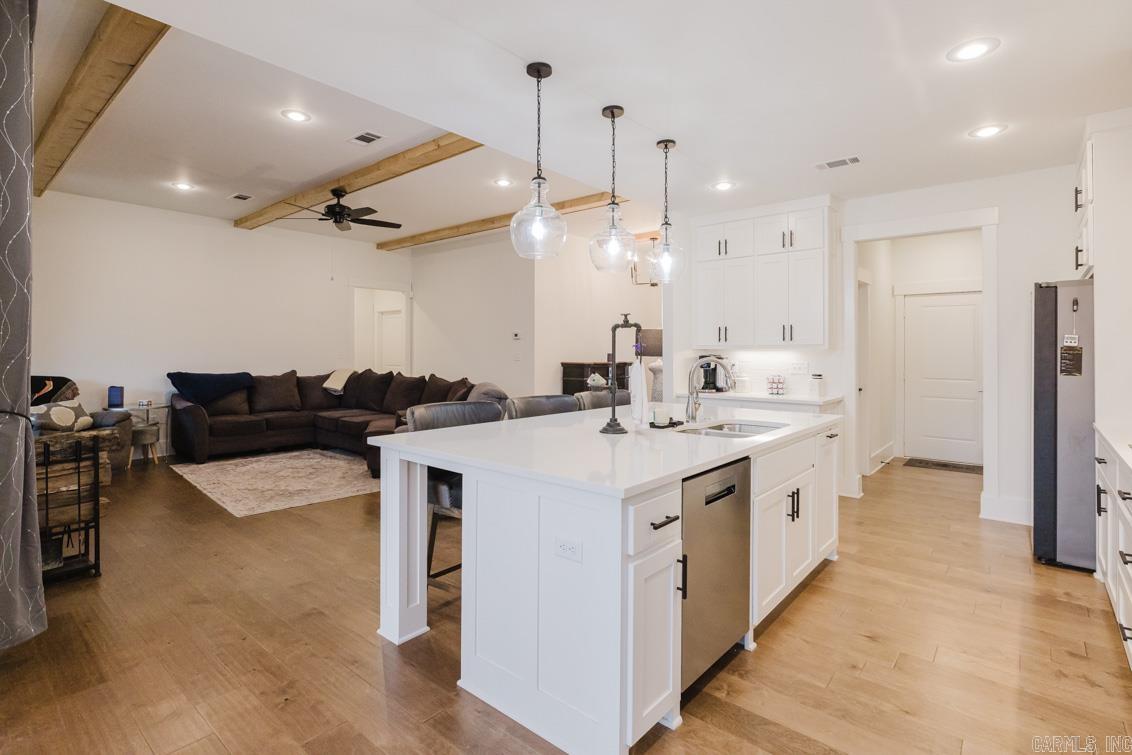 AVILLA HILLS - Residential