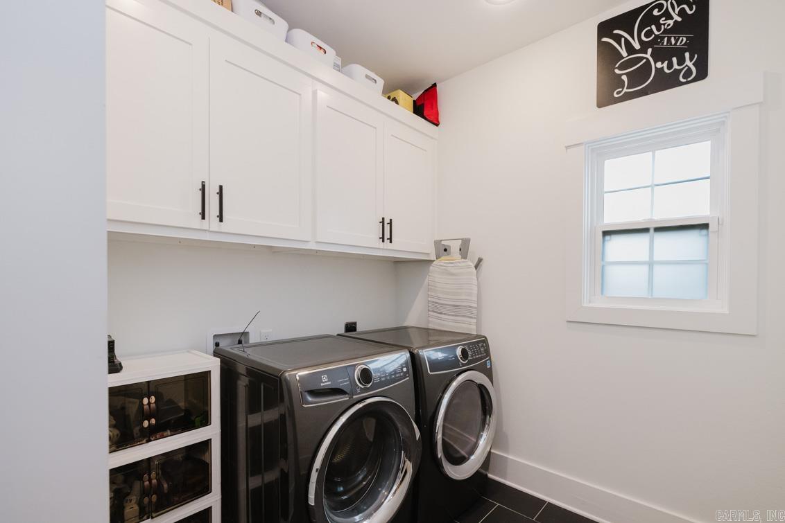 AVILLA HILLS - Residential