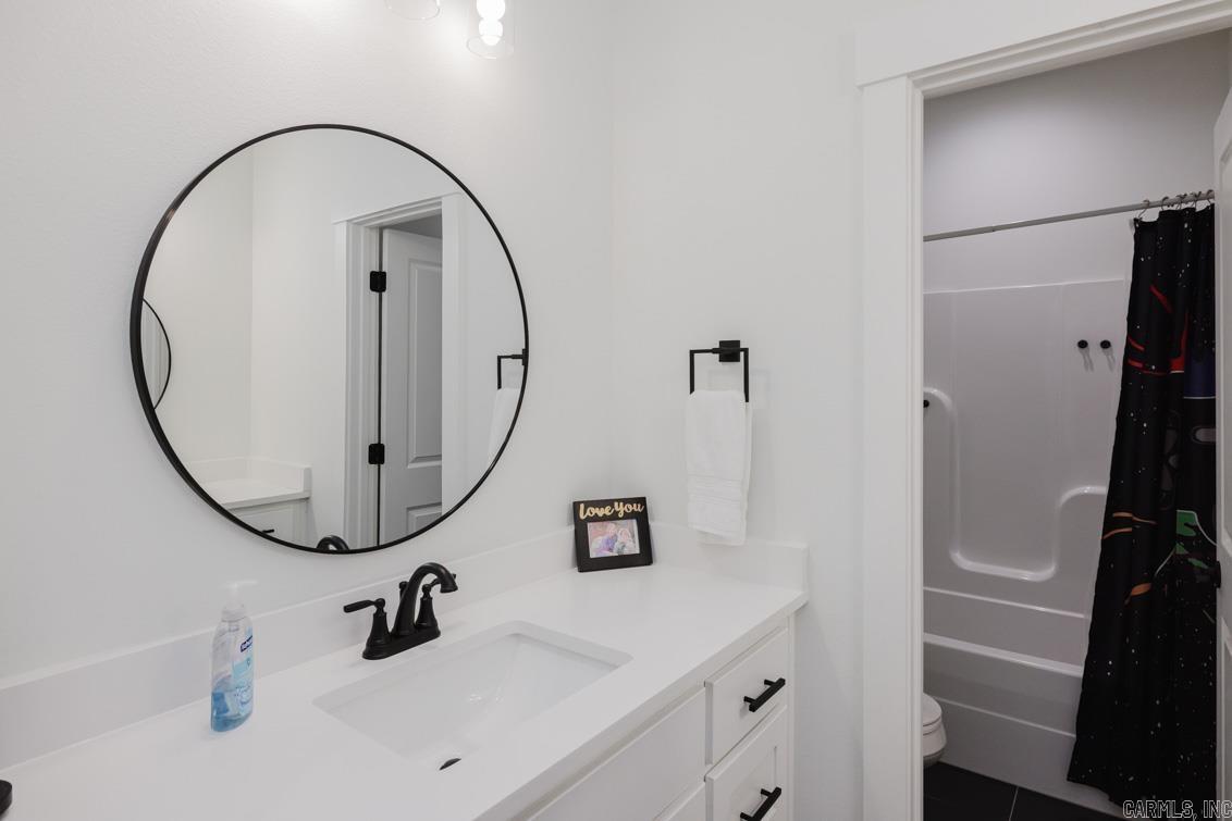 AVILLA HILLS - Residential