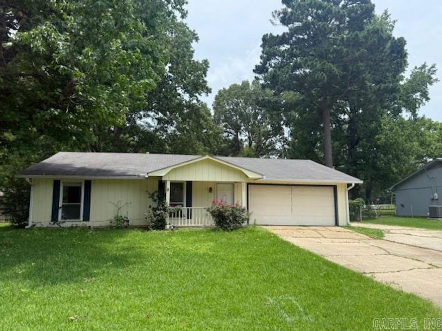 Welcome to 2602 Deer Crossing, a 3-bedroom, 2-bathroom home brimming with potential and ready for your personal touch. This fixer-upper is the perfect opportunity for investors, DIY enthusiasts, or anyone looking to create their dream home from the ground up.  Whether you’re looking to renovate and flip, build equity as an owner-occupant, or add to your rental portfolio, 2602 Deer Crossing is your blank canvas. With a bit of vision and TLC, this property can truly shine.  **FORCLOSURE** NO SELLER PROPERTY DISCLOSURE