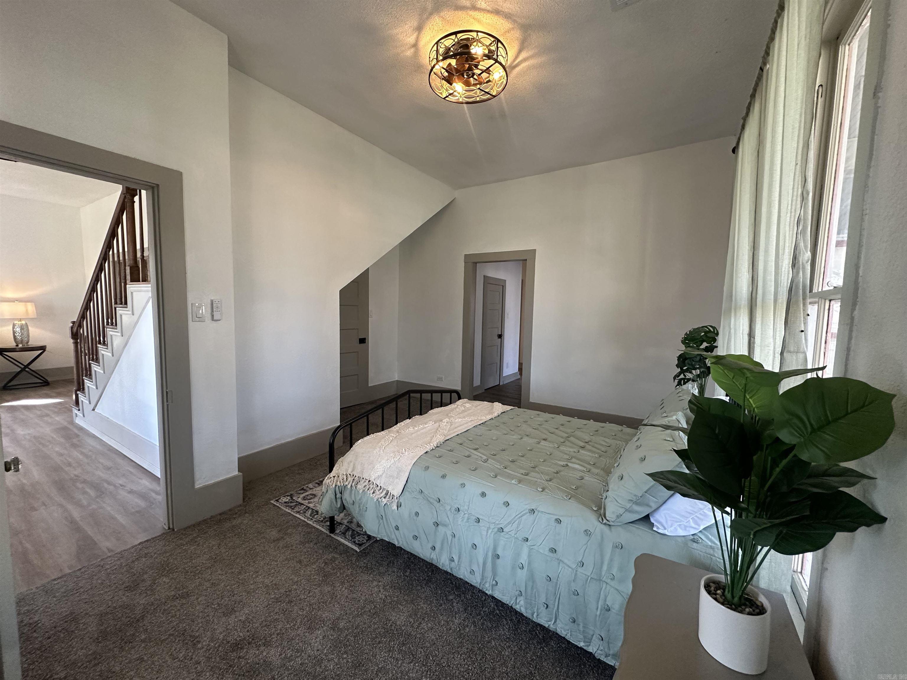 MAXFIELD SOUTHERN - Residential