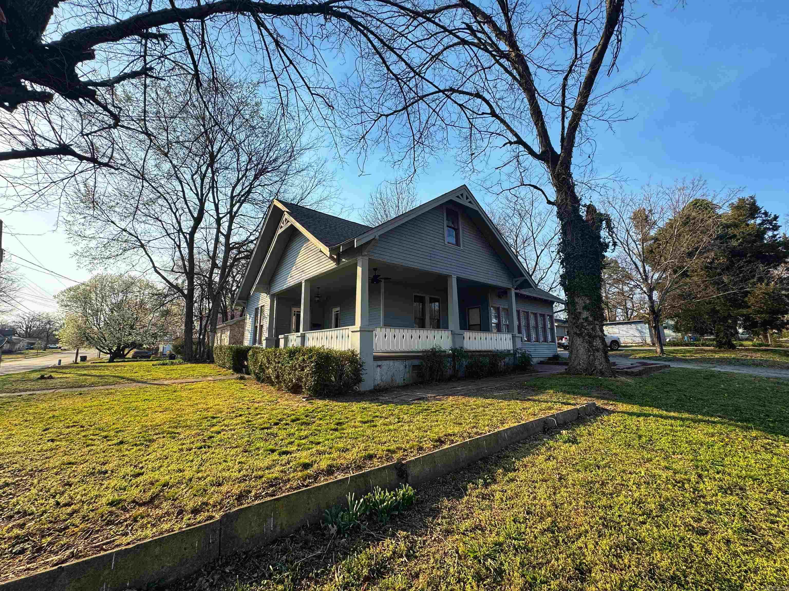 MAXFIELD SOUTHERN - Residential