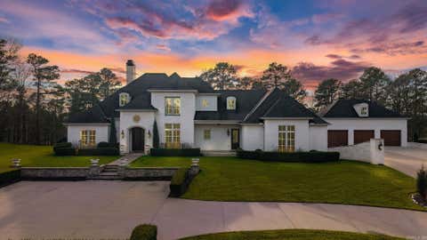 Photo of 19 Cravache Court, Little Rock, AR 72223 (MLS # 26028258)