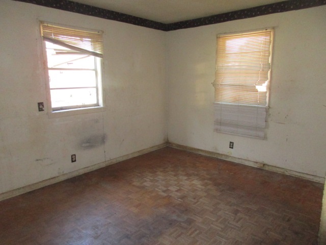 BELMONT - Residential